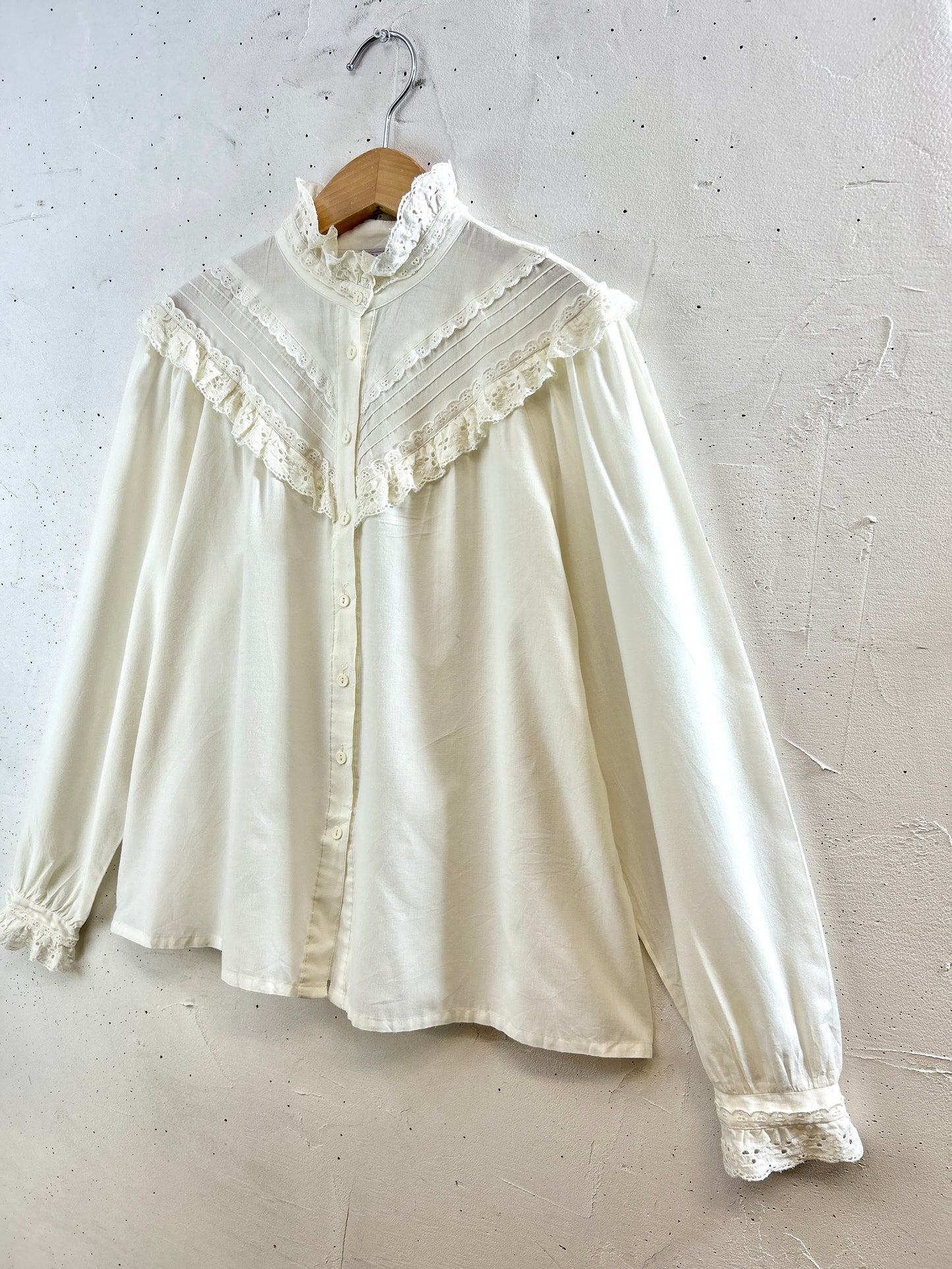 Vintage White Blouse [I30181]