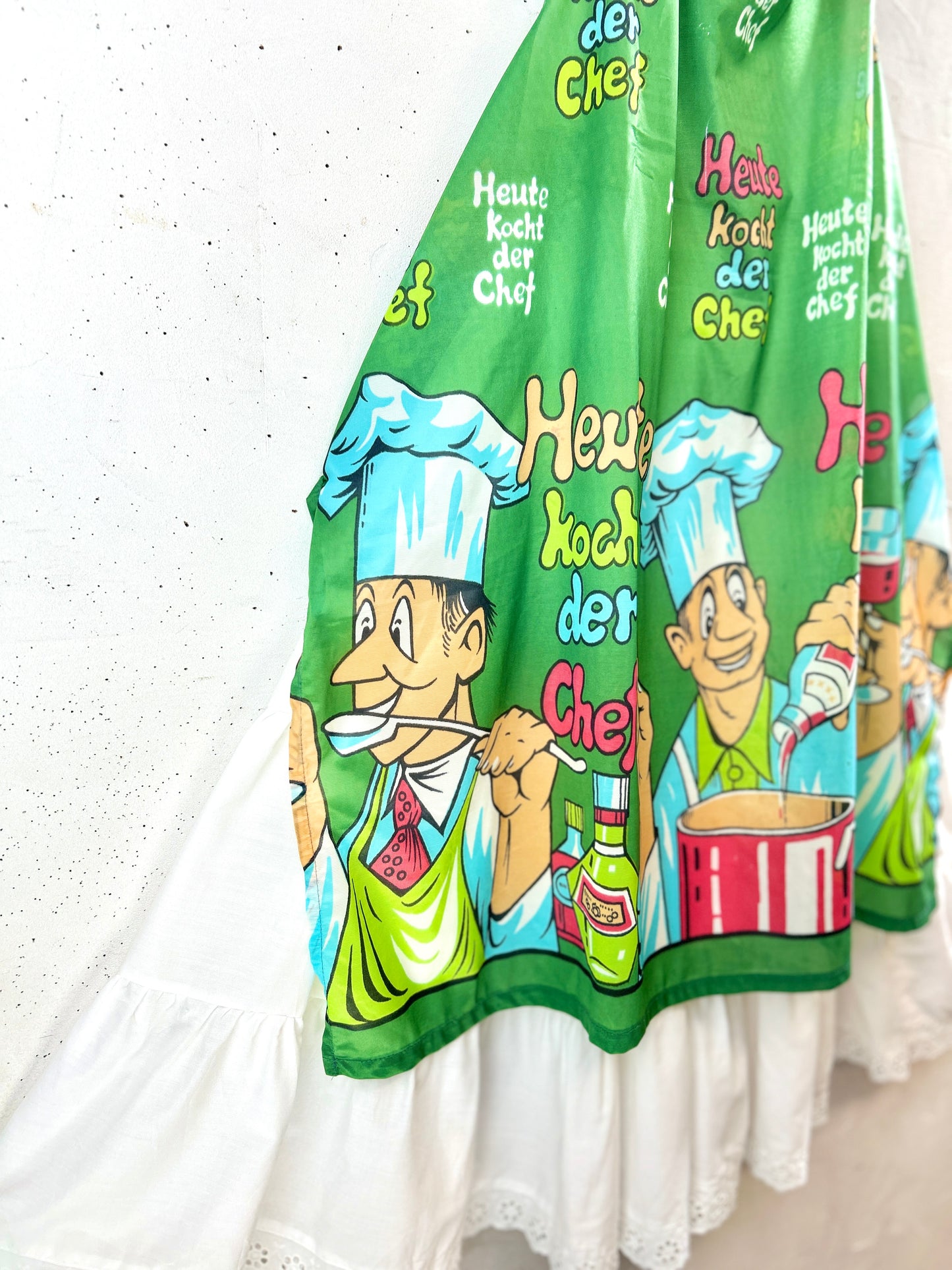 Vintage Apron [J30392]