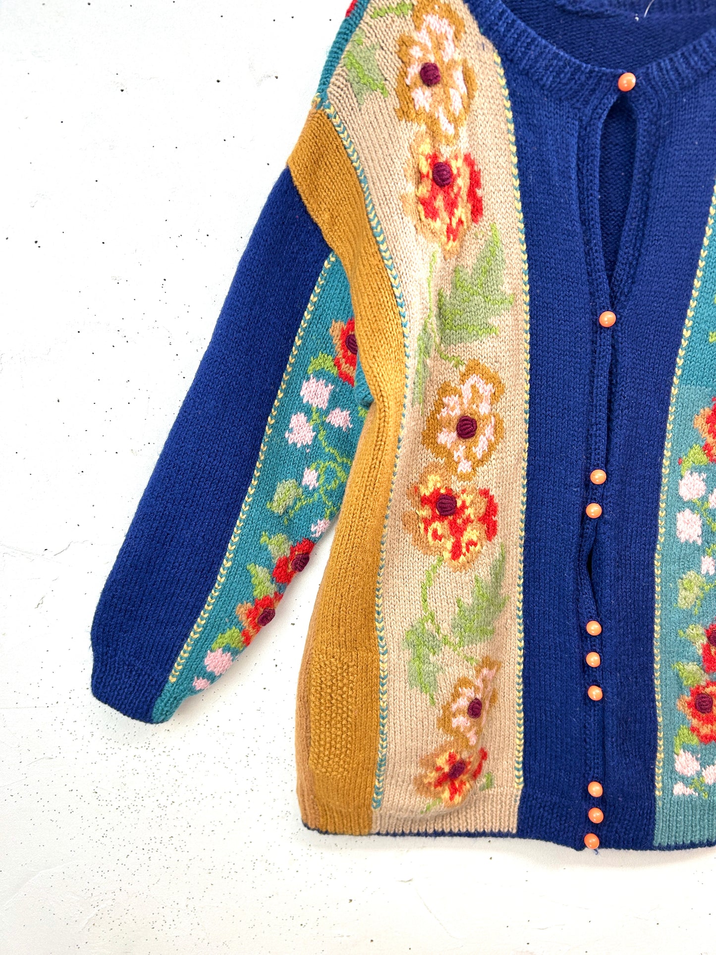 Vintage Hand Knit Cardigan [L31159]