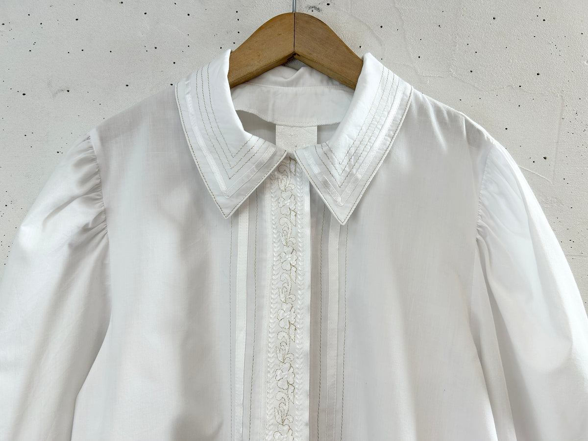 Vintage White Blouse [J34071]