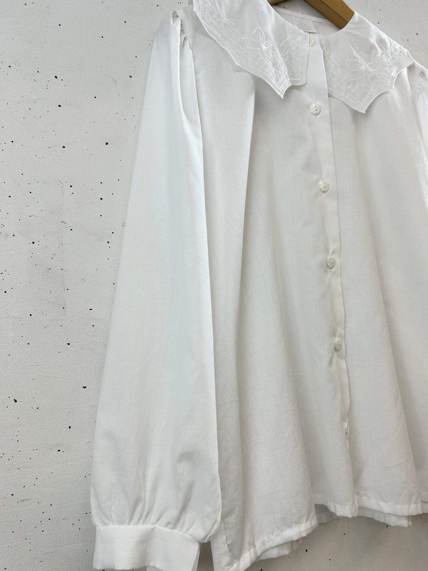 Vintage White Blouse [H30785]