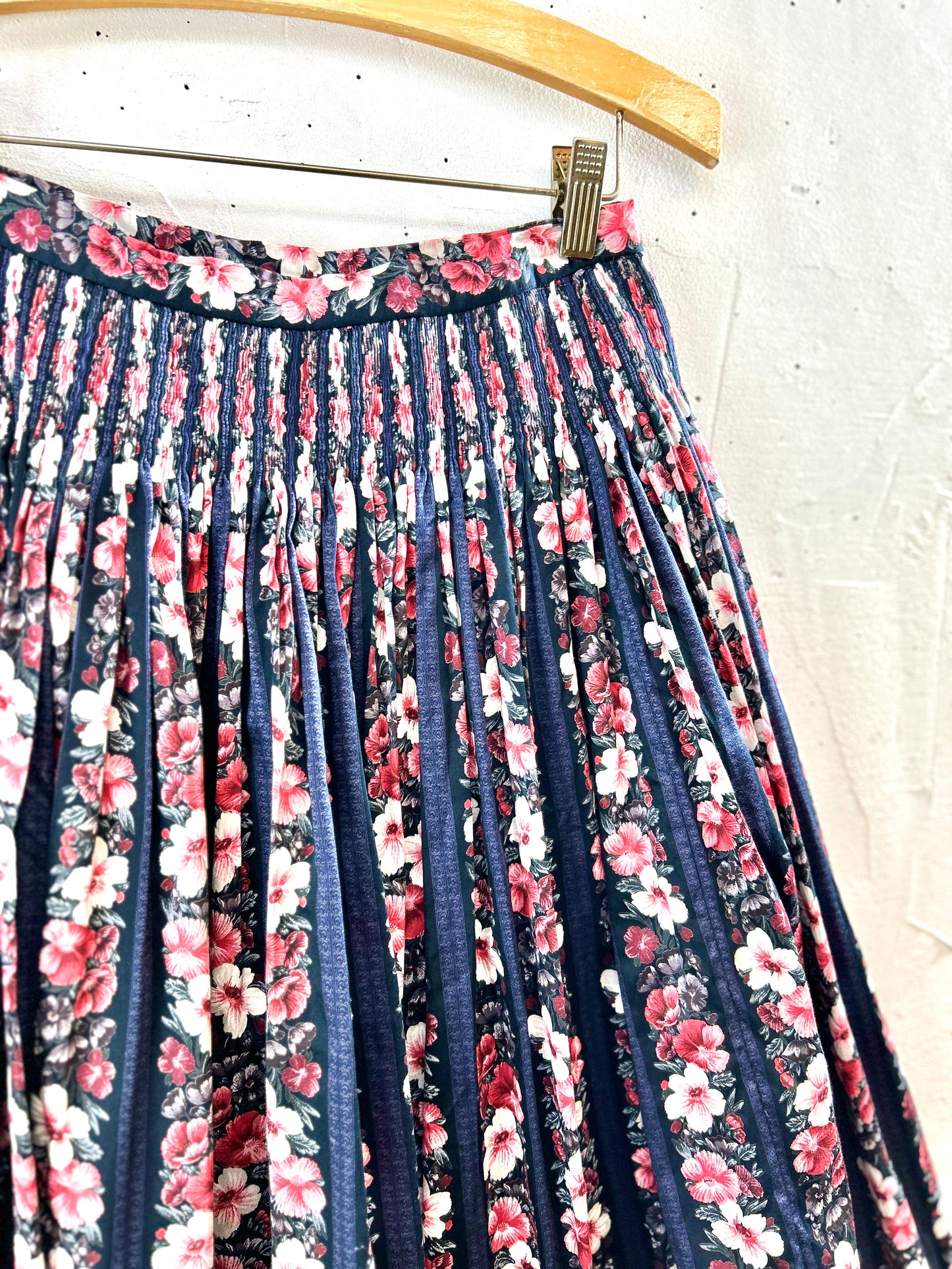 Vintage Tyrol Skirt [H30955]