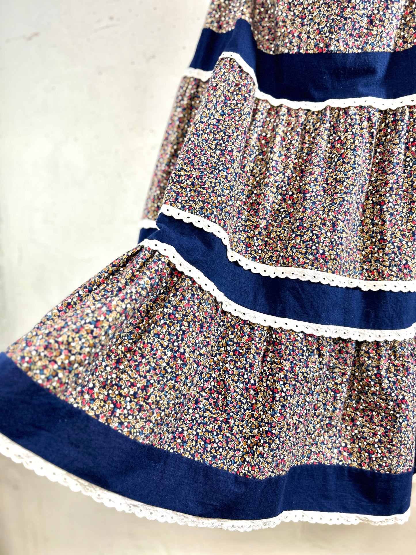 Vintage Tired Skirt [A31288]