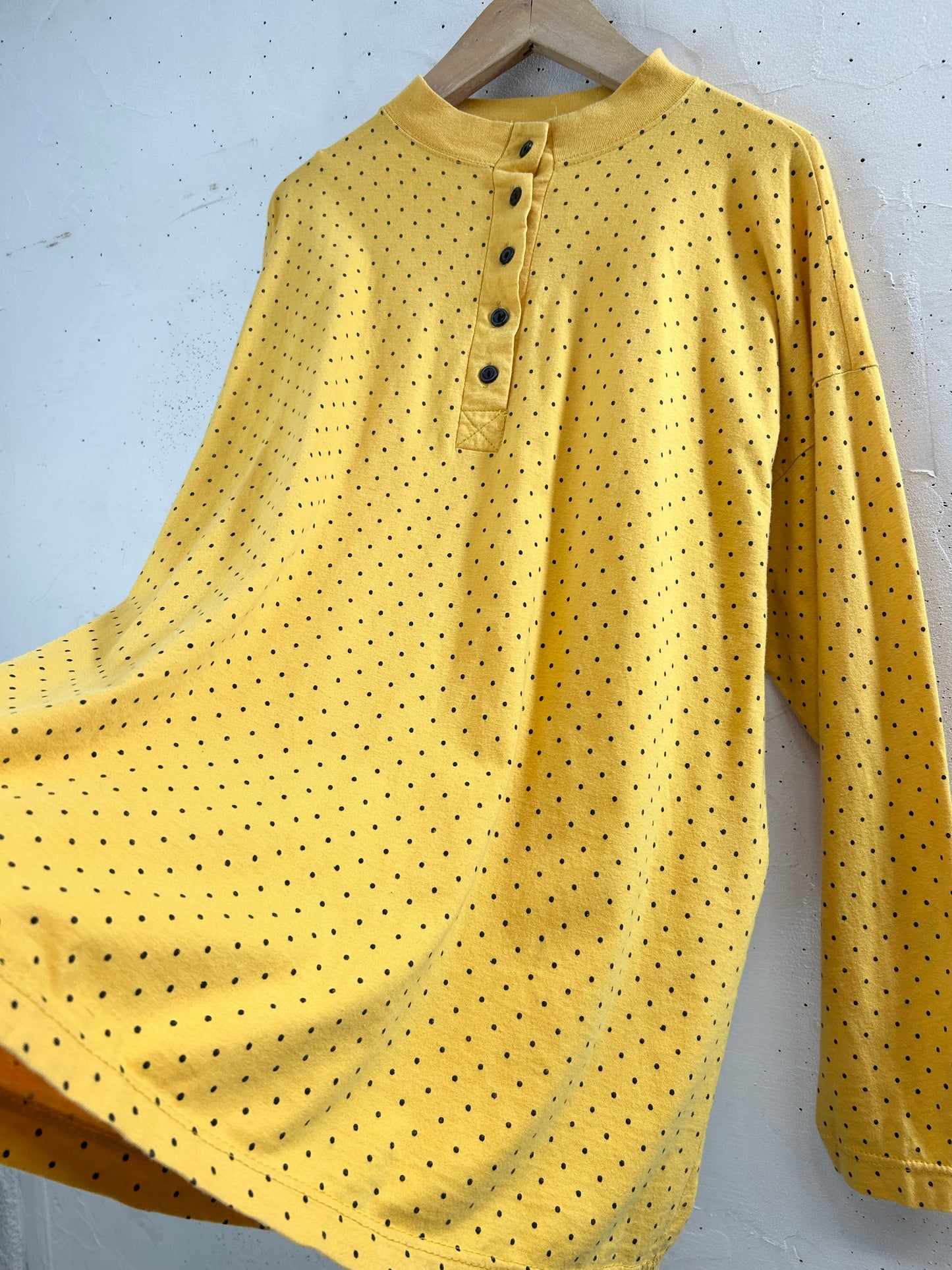 Vintage Tops [I33680]