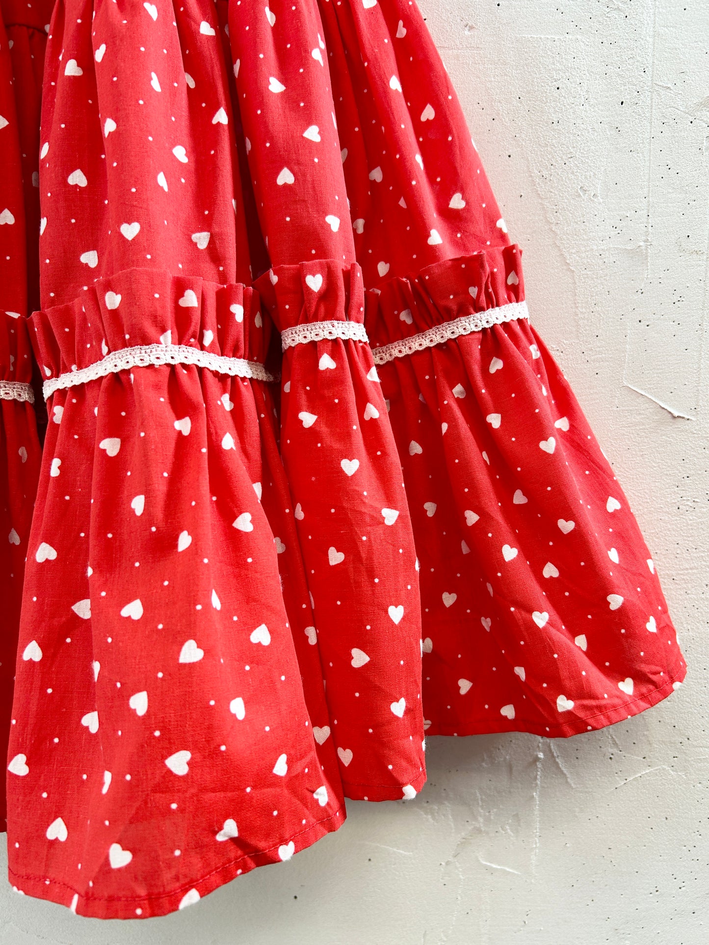Vintage Tiered Skirt Heart [H30771]