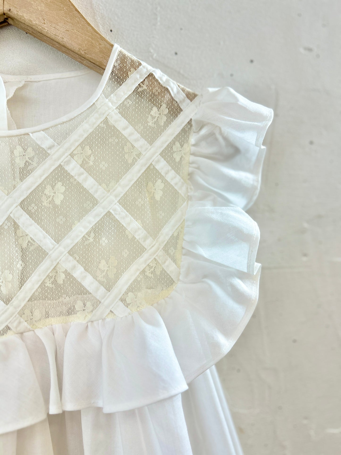 Vintage White Lace Dress union made [H30780]