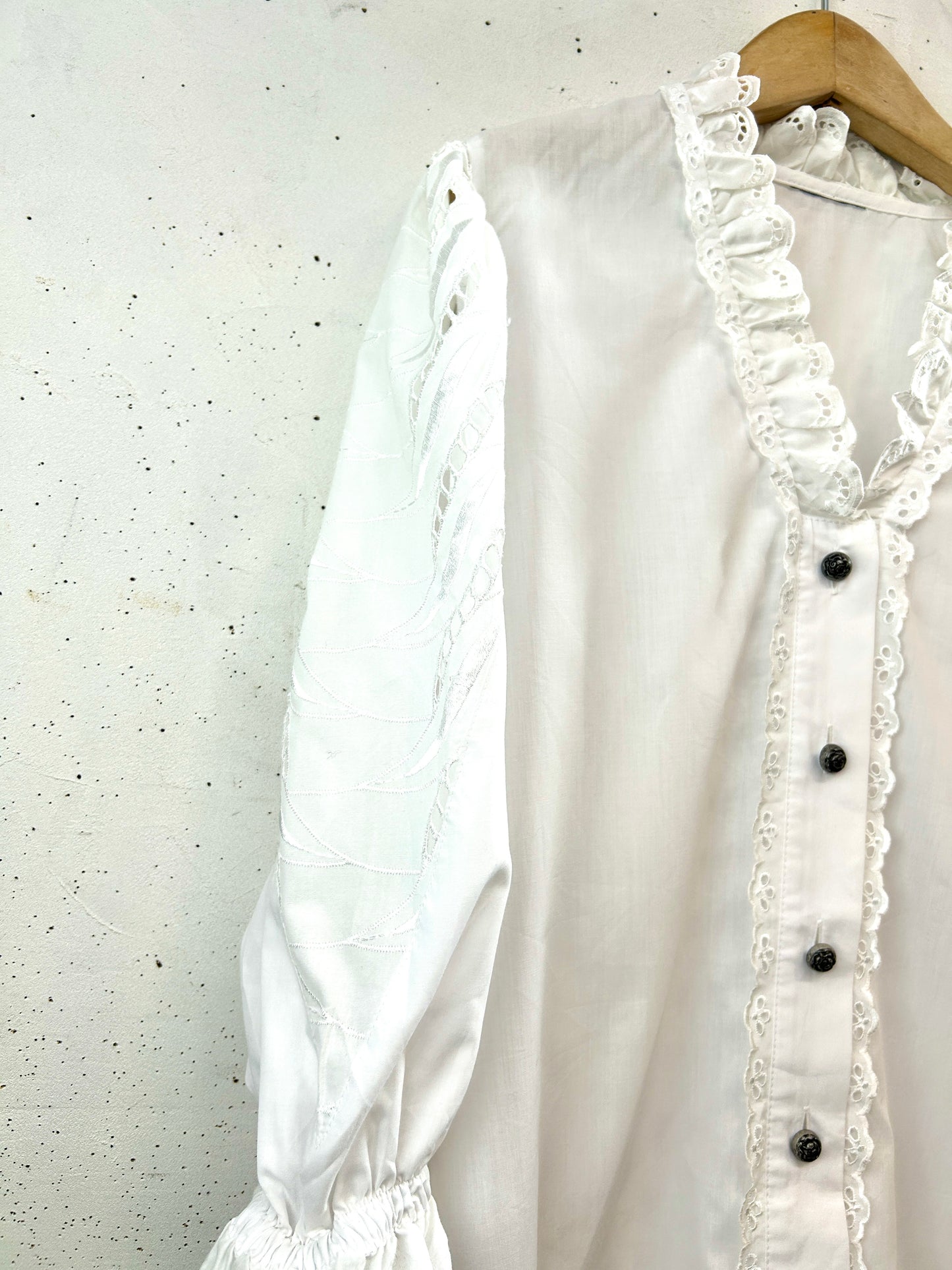 Vintage Tyrol Blouse [B31719]