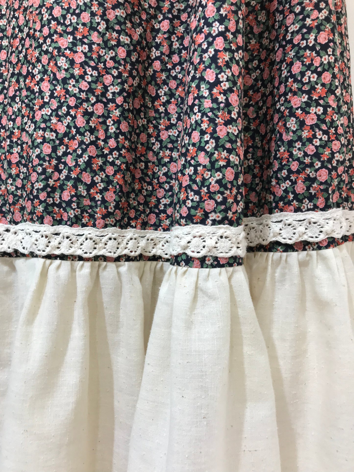 ’70s Vintage Skirt [G24571]