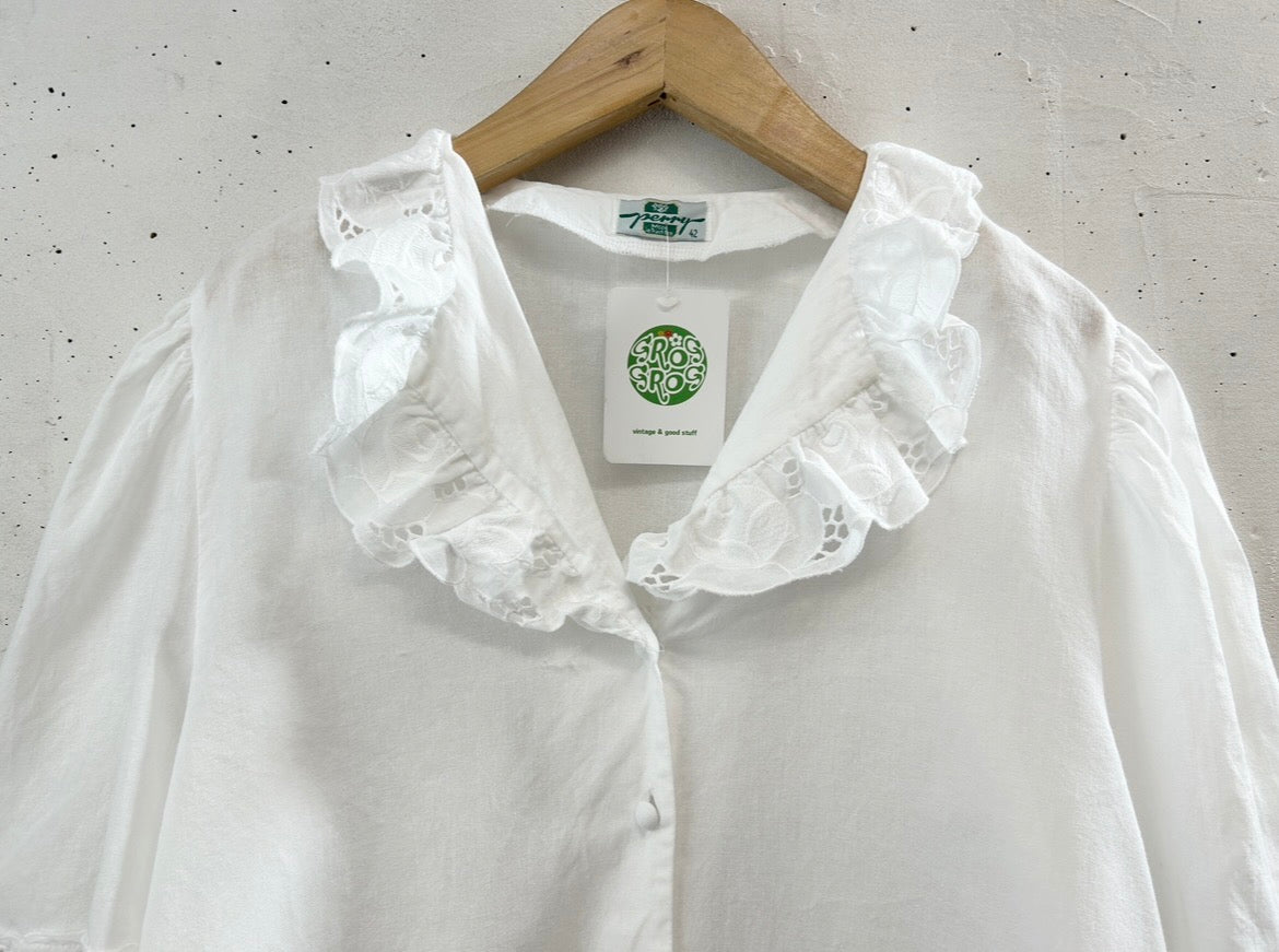 Vintage White Blouse [D32076]
