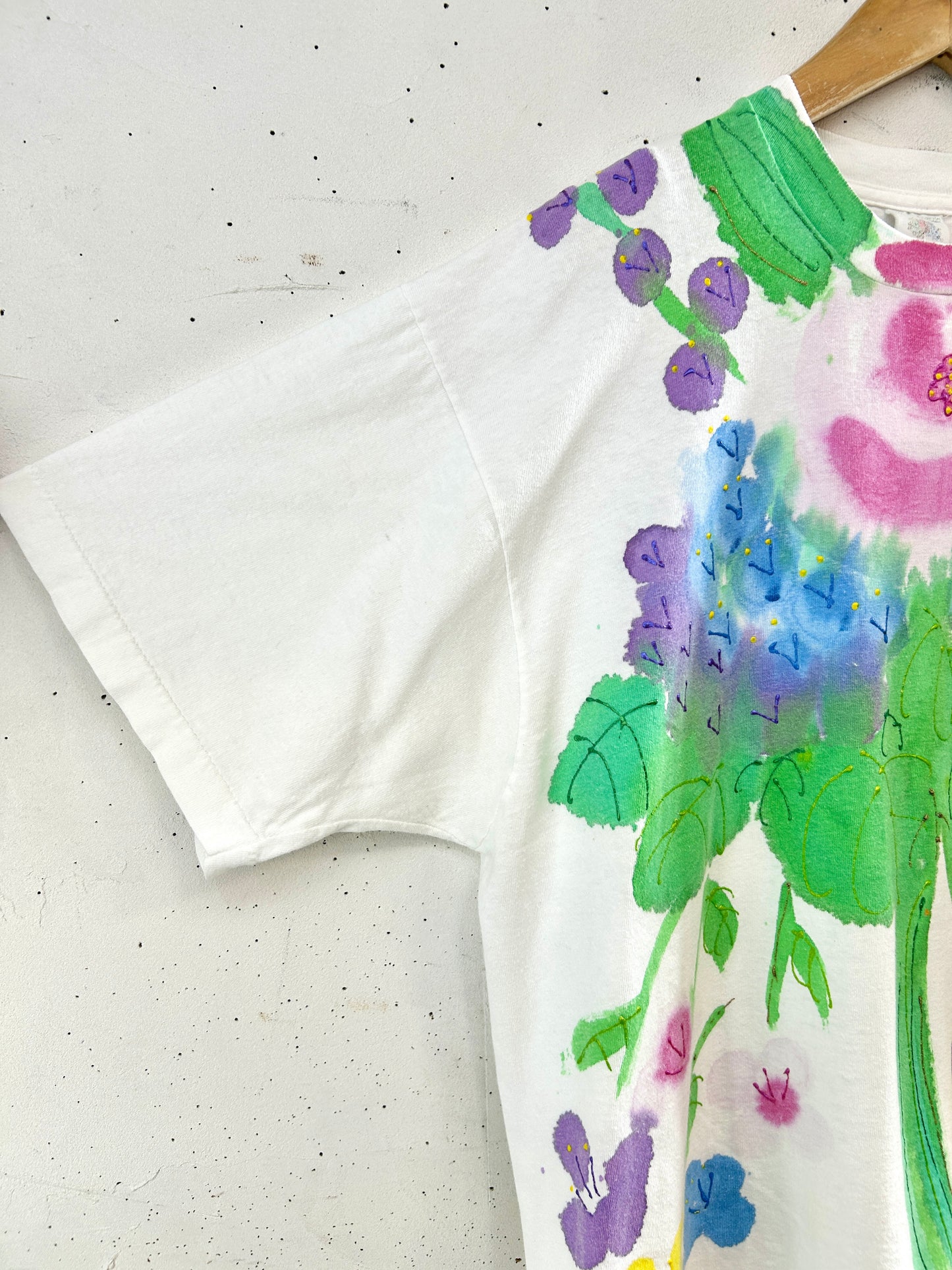 Vintage Hand Painted T-Shirt 〜 FRUIT OF THE LOOM 〜 MADE IN USA [G32921]