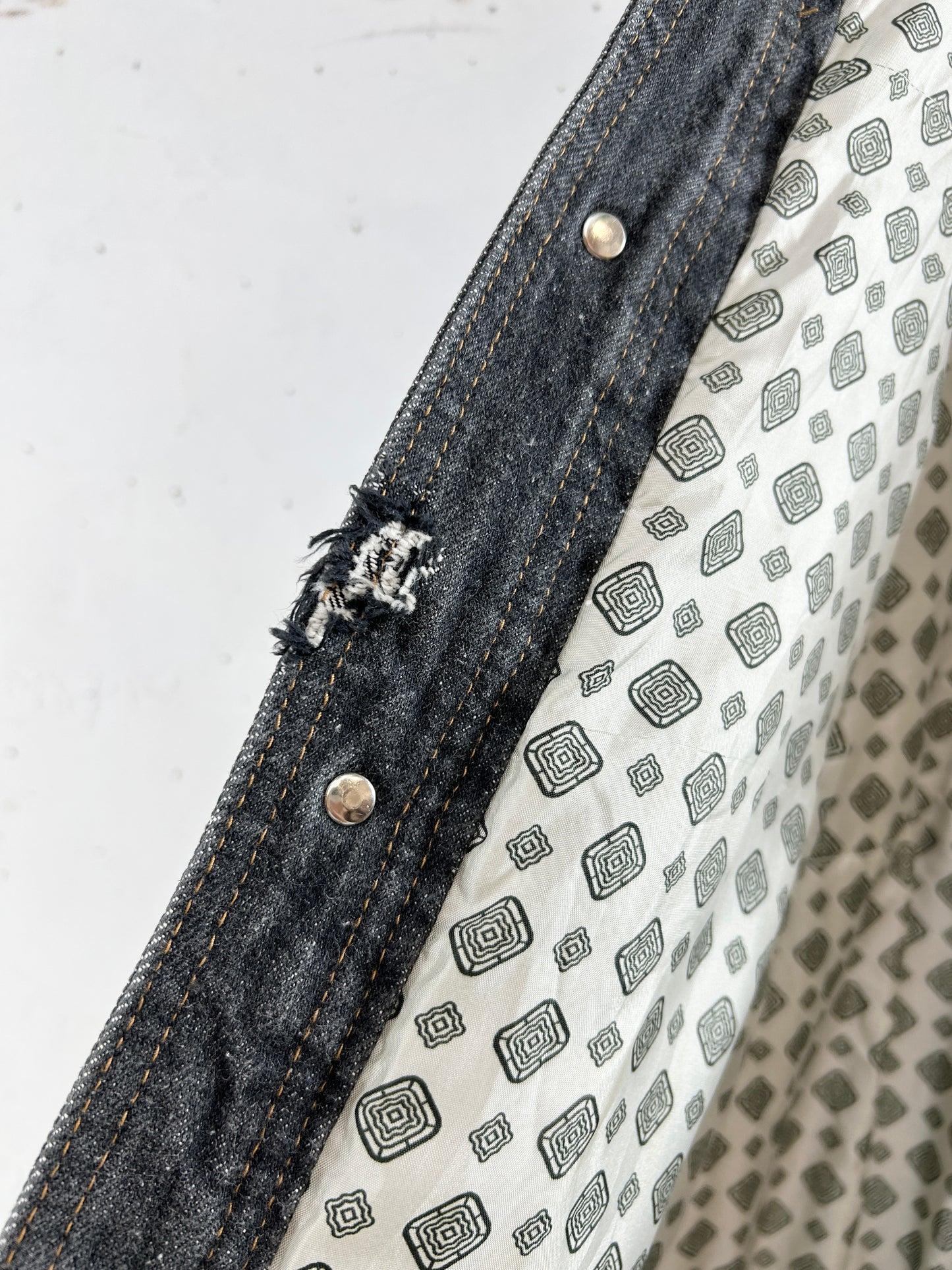 Vintage Denim Jacket [J30551]