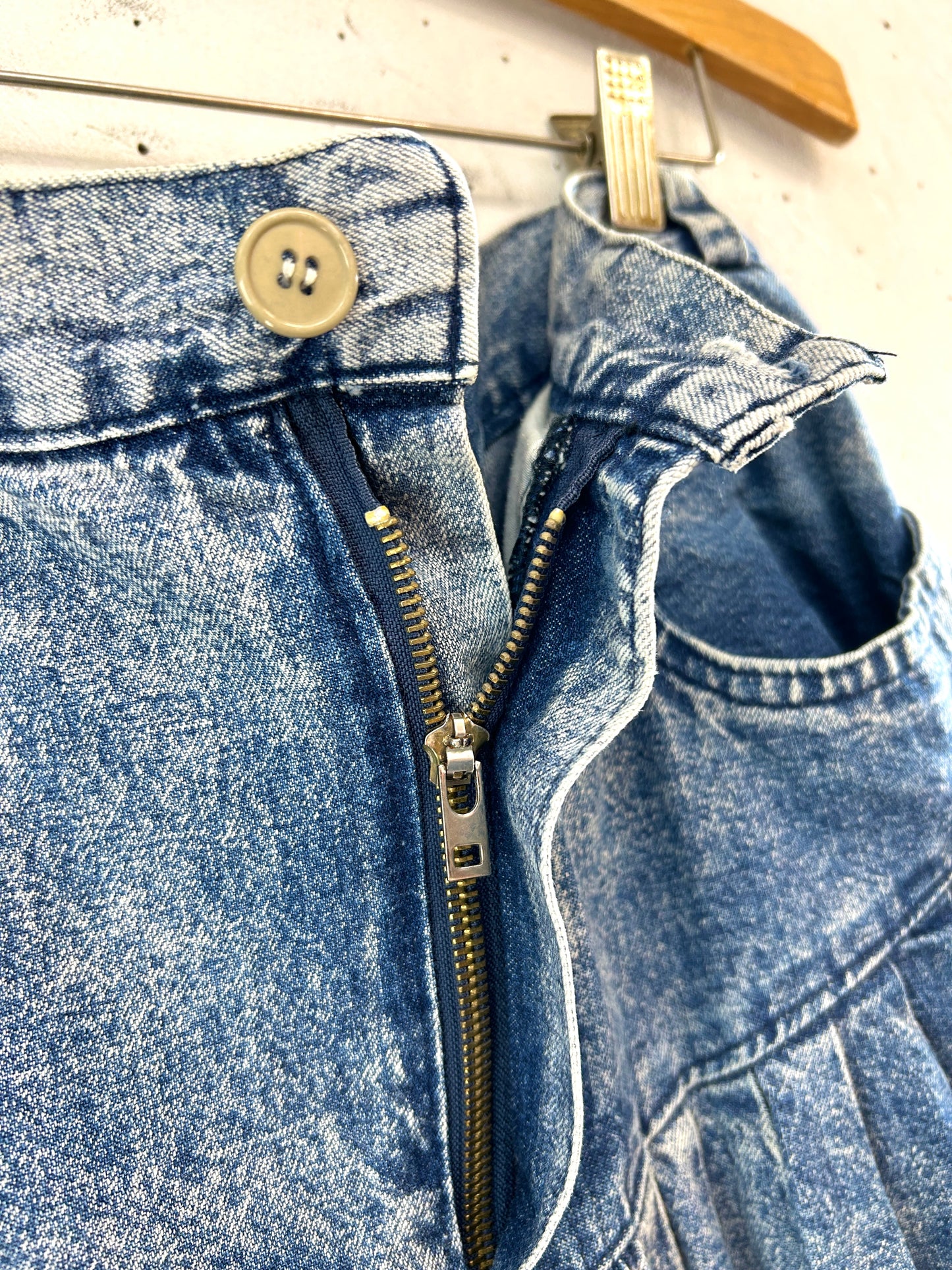 Vintage Denim Skirt  [E32433]