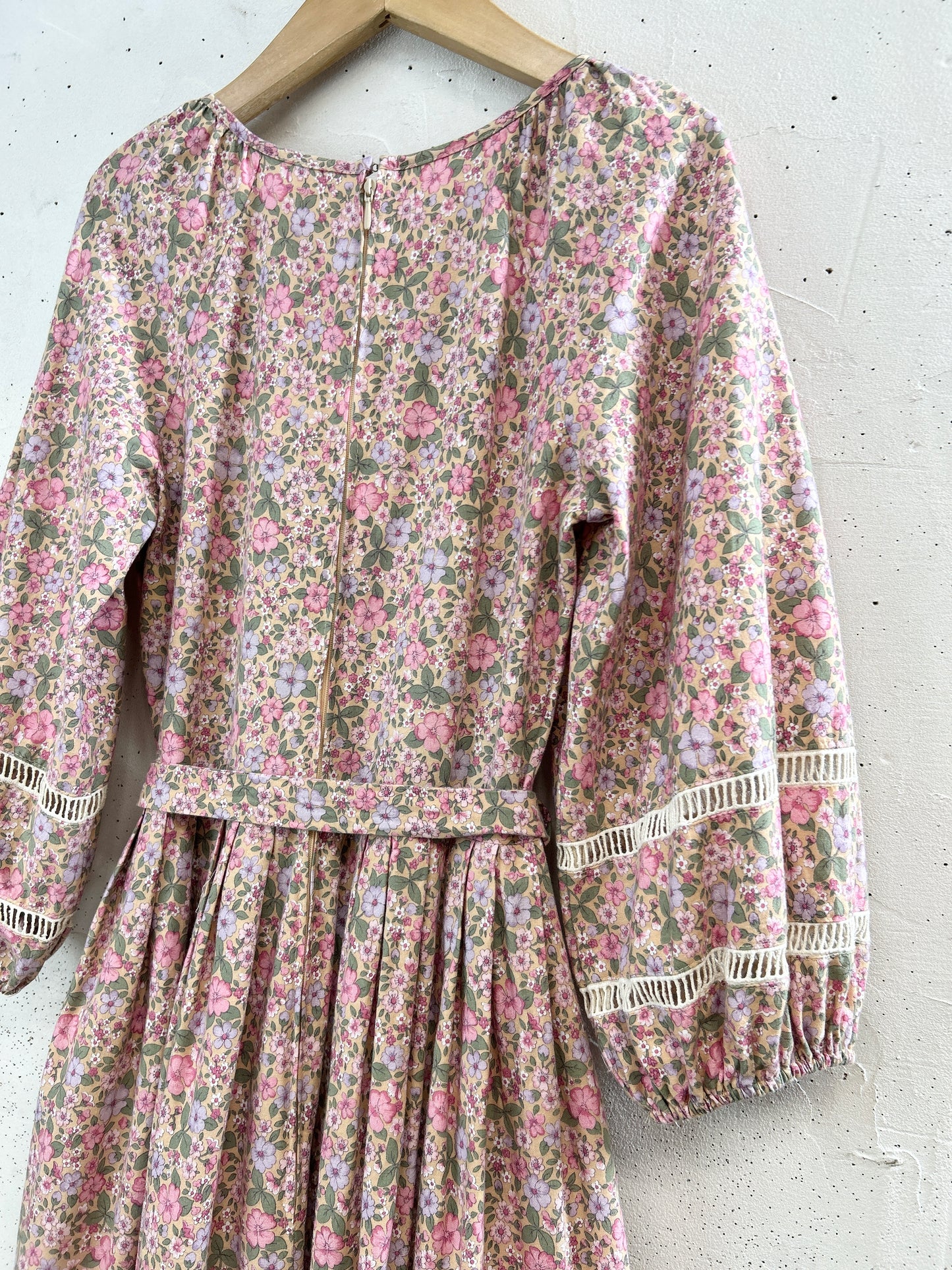 '70s Vintage Dress [F32570]