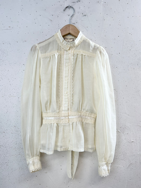 Vintage White Blouse 〜GUNNIES〜 でかタグ [I34005]