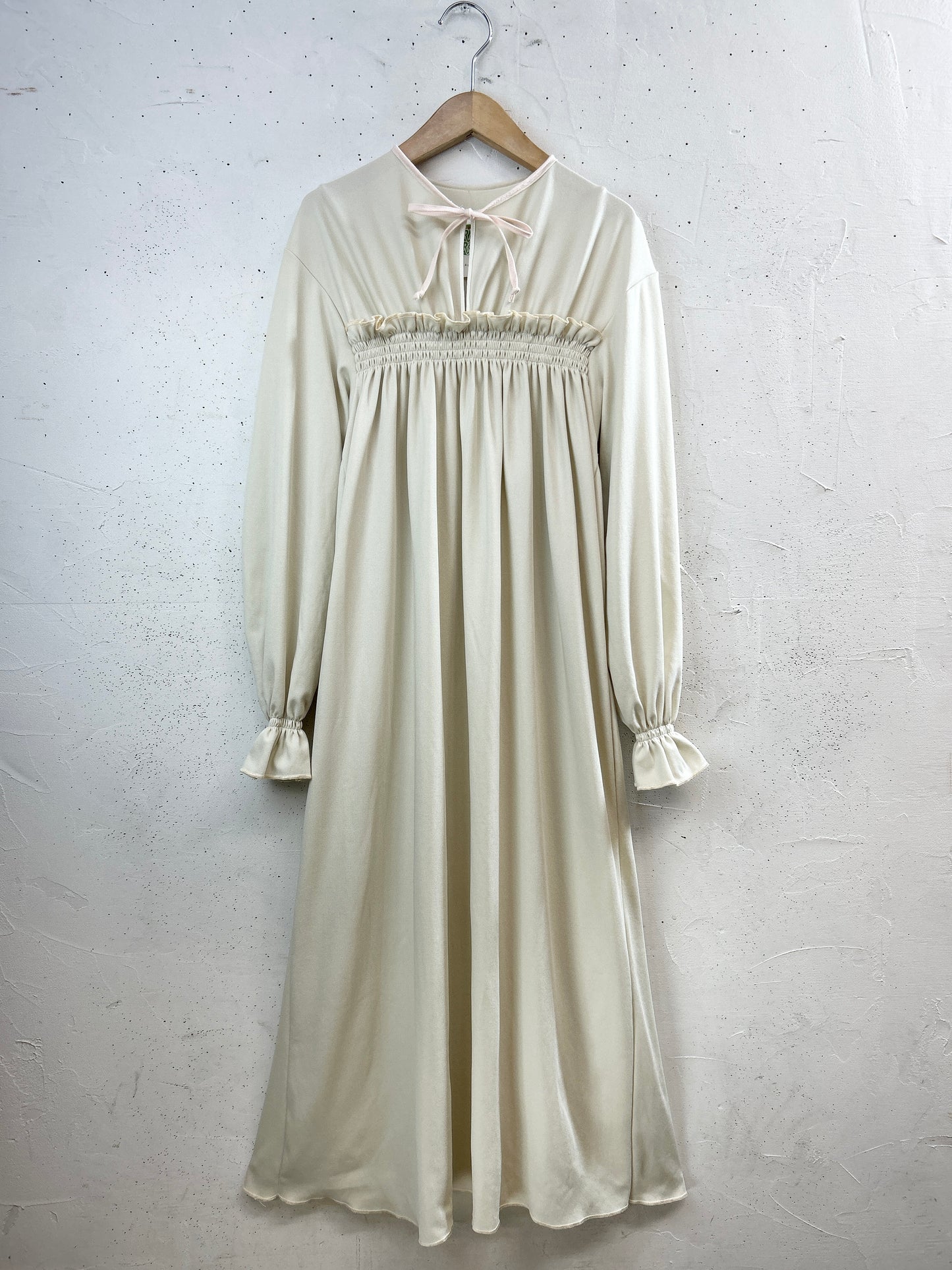 Vintage Dress [H33320]