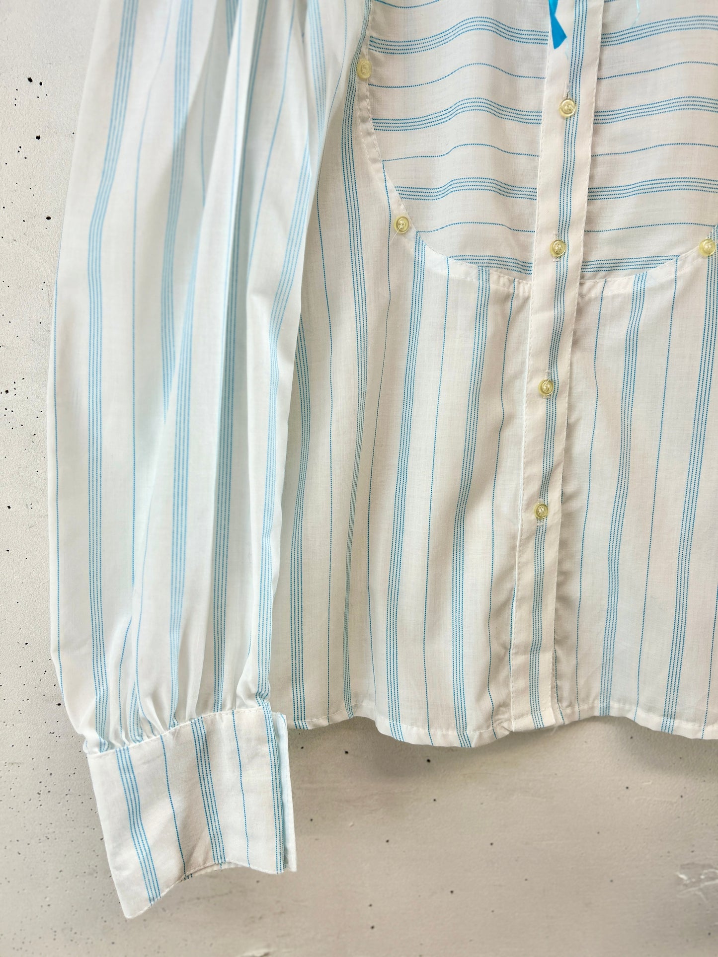 Vintage Blouse Made in France  [L30969]