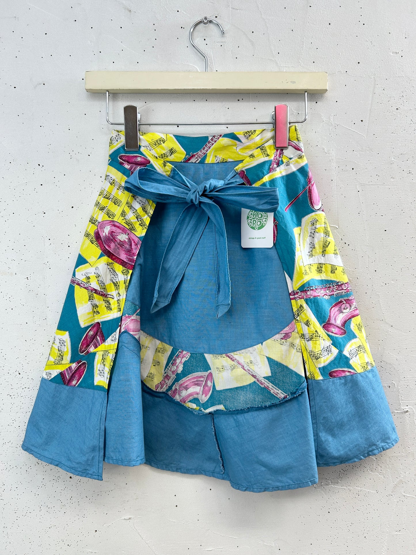 Vintage Apron [H33349]
