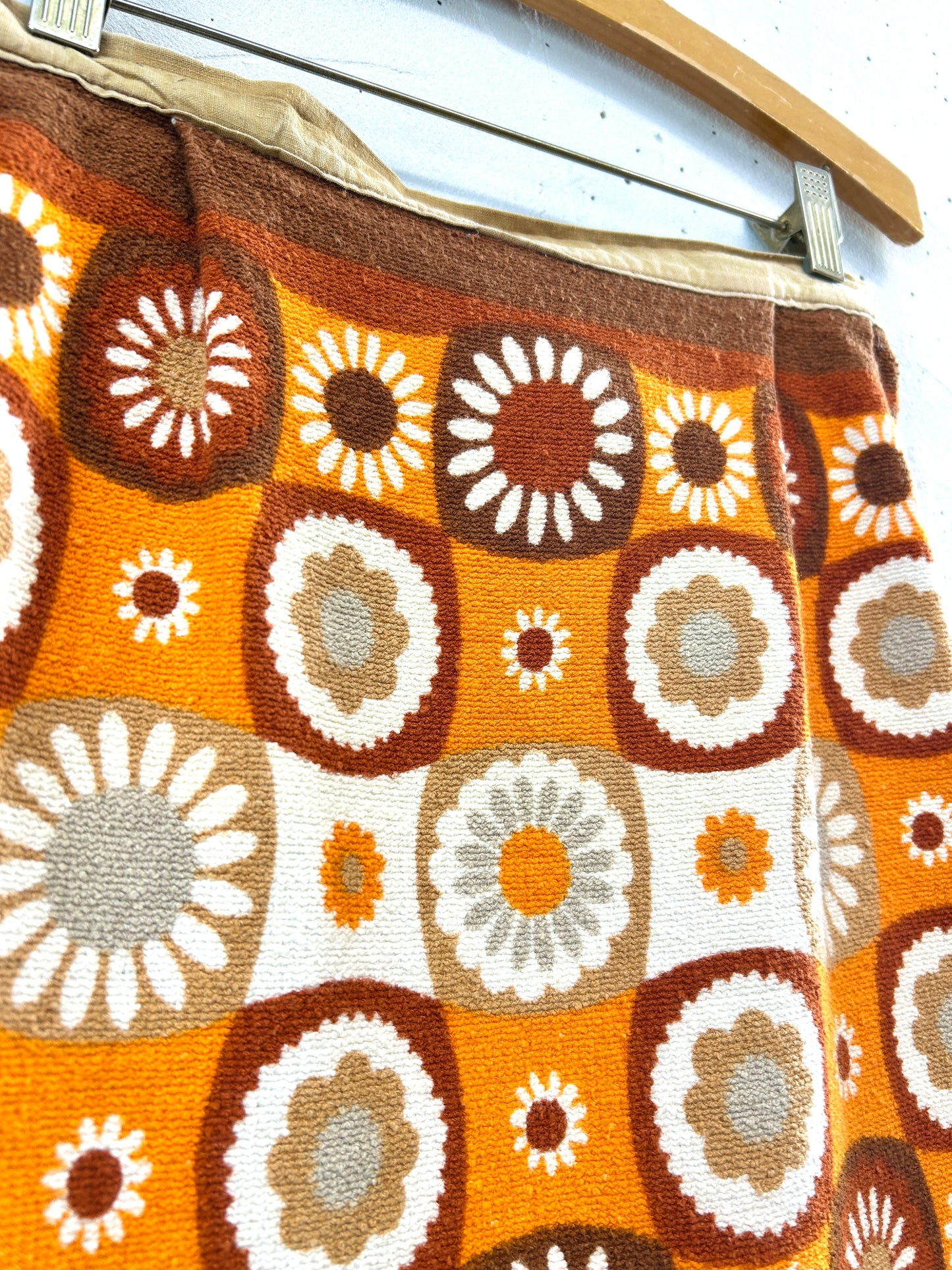 Vintage Apron [E32539]