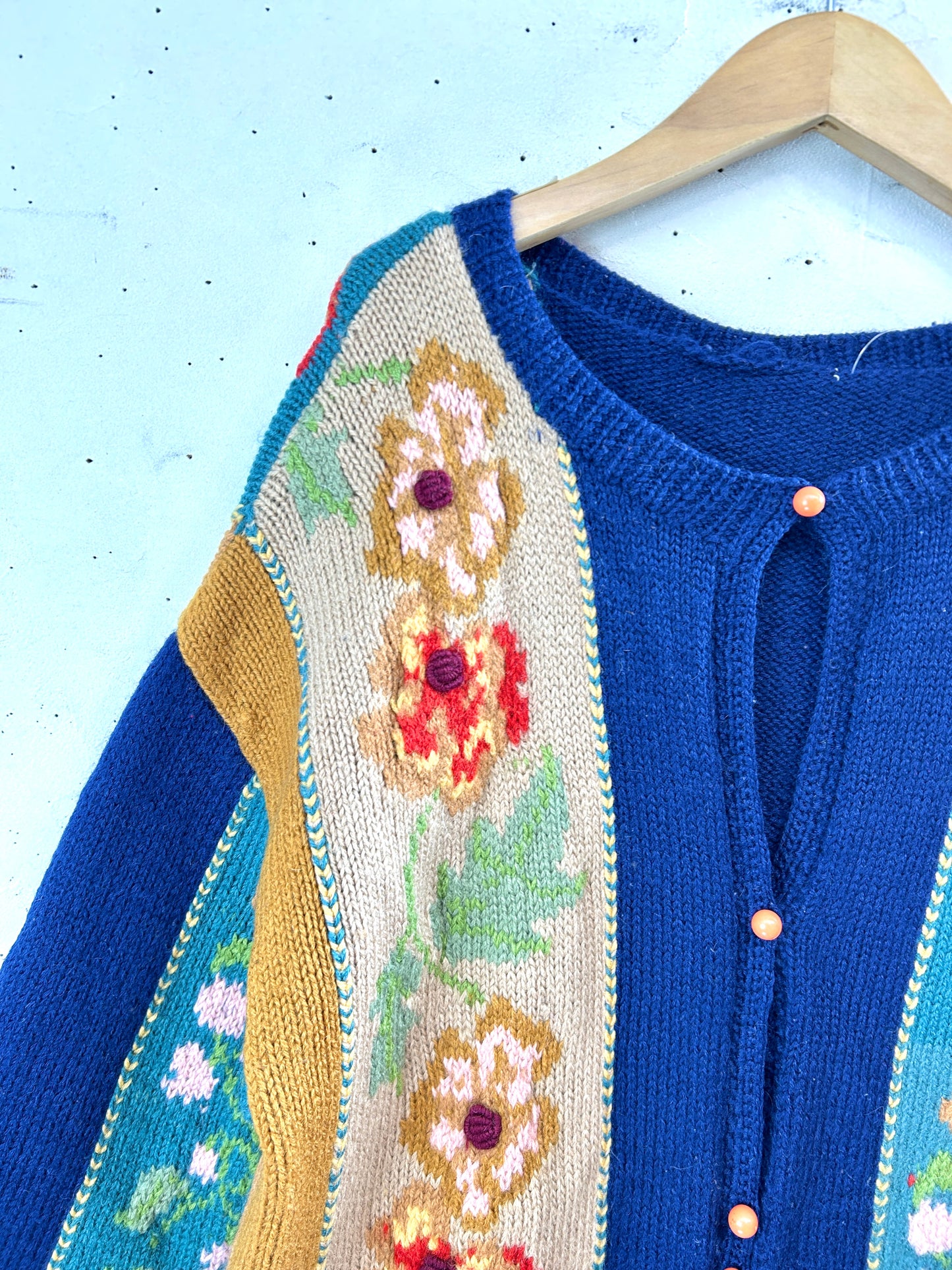 Vintage Hand Knit Cardigan [L31159]