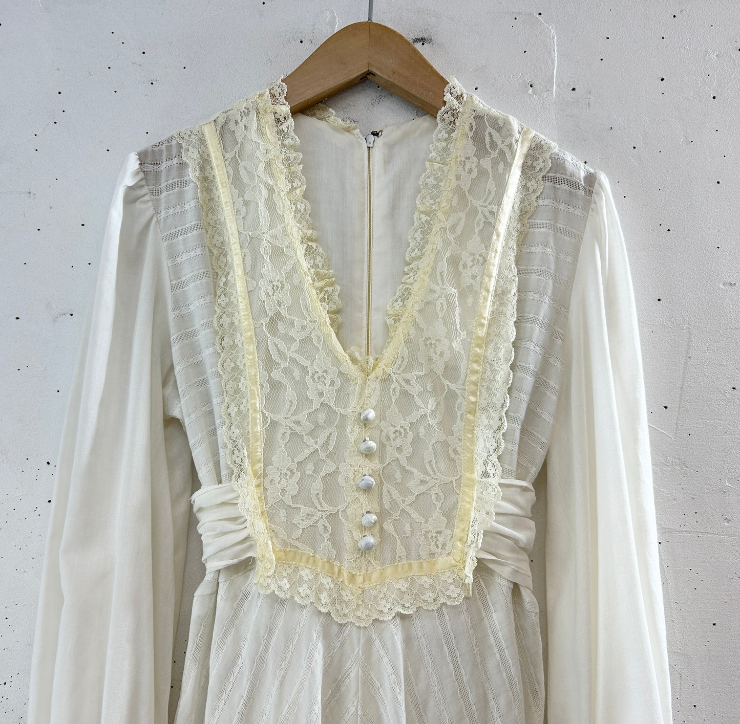 Vintage White Lace Dress [K30818]