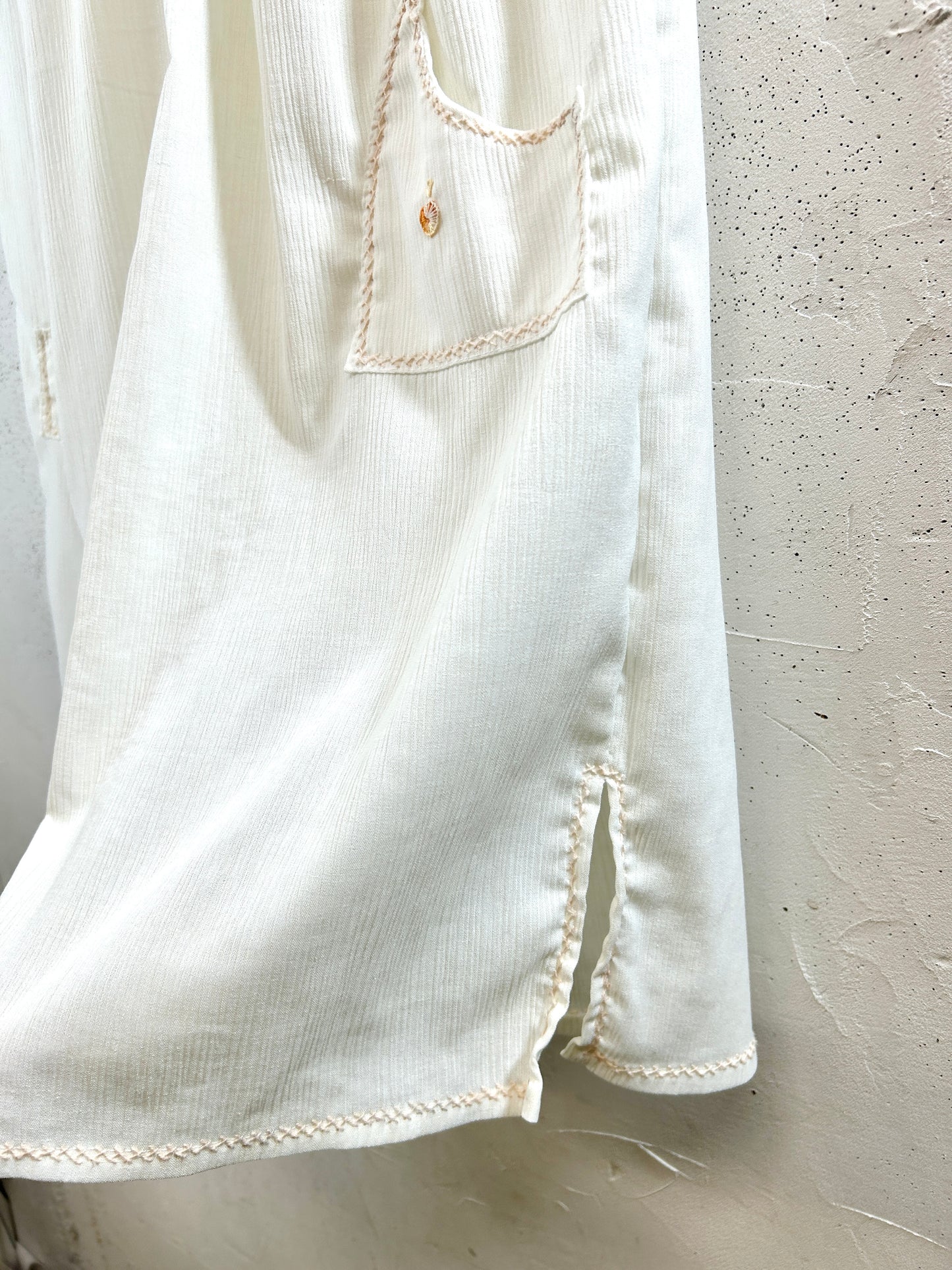 Vintage White Dress [F32737]