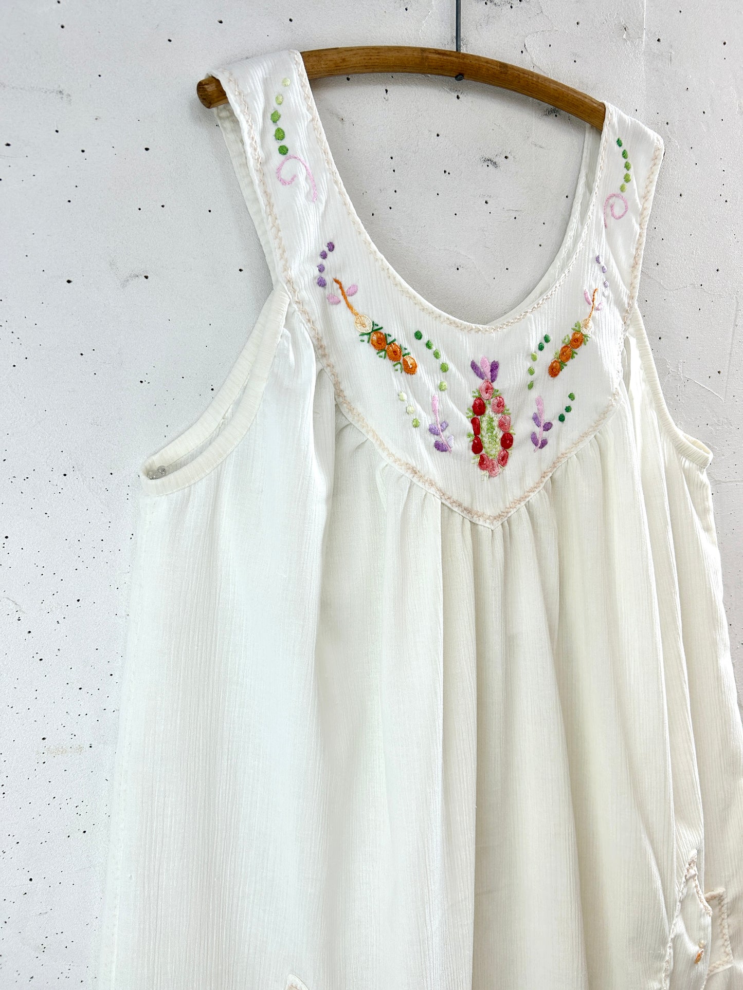 Vintage White Dress [F32737]