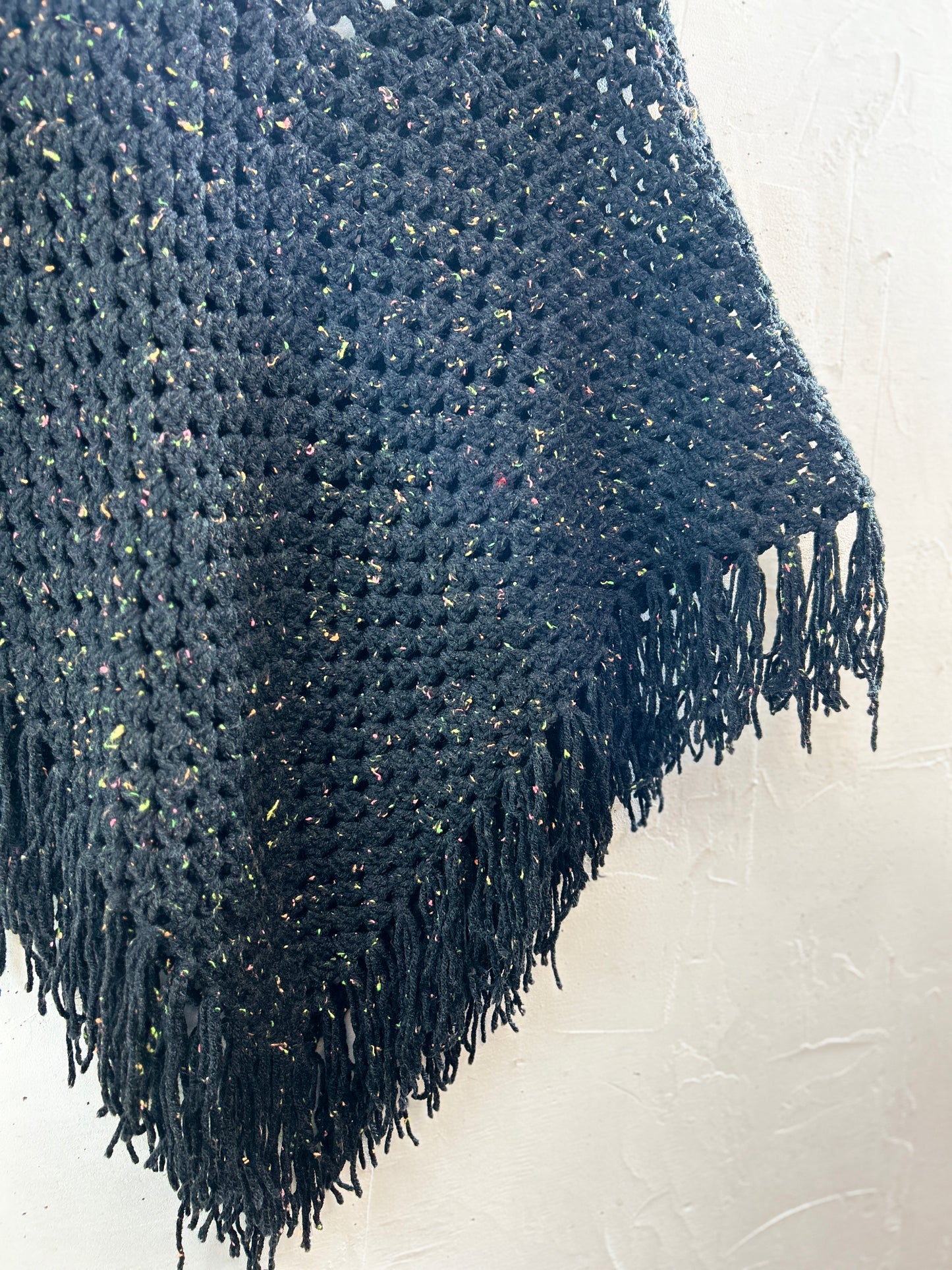 Vintage Knit Poncho [J30671]