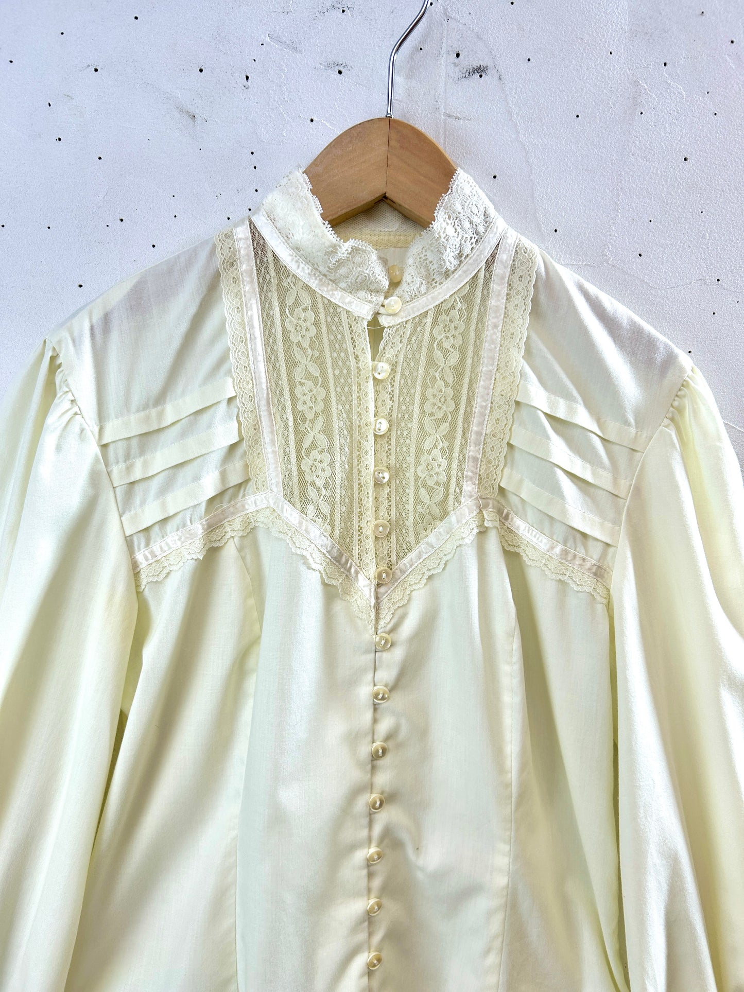 '70s Vintage White Blouse [I30322]
