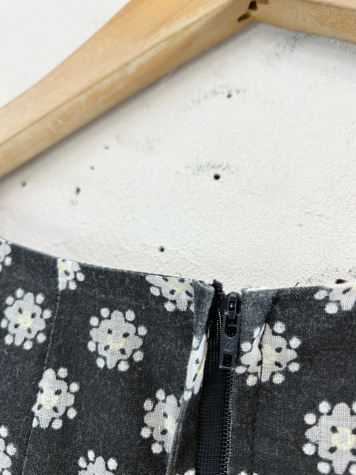 '70s Vintage Dress [J30640]