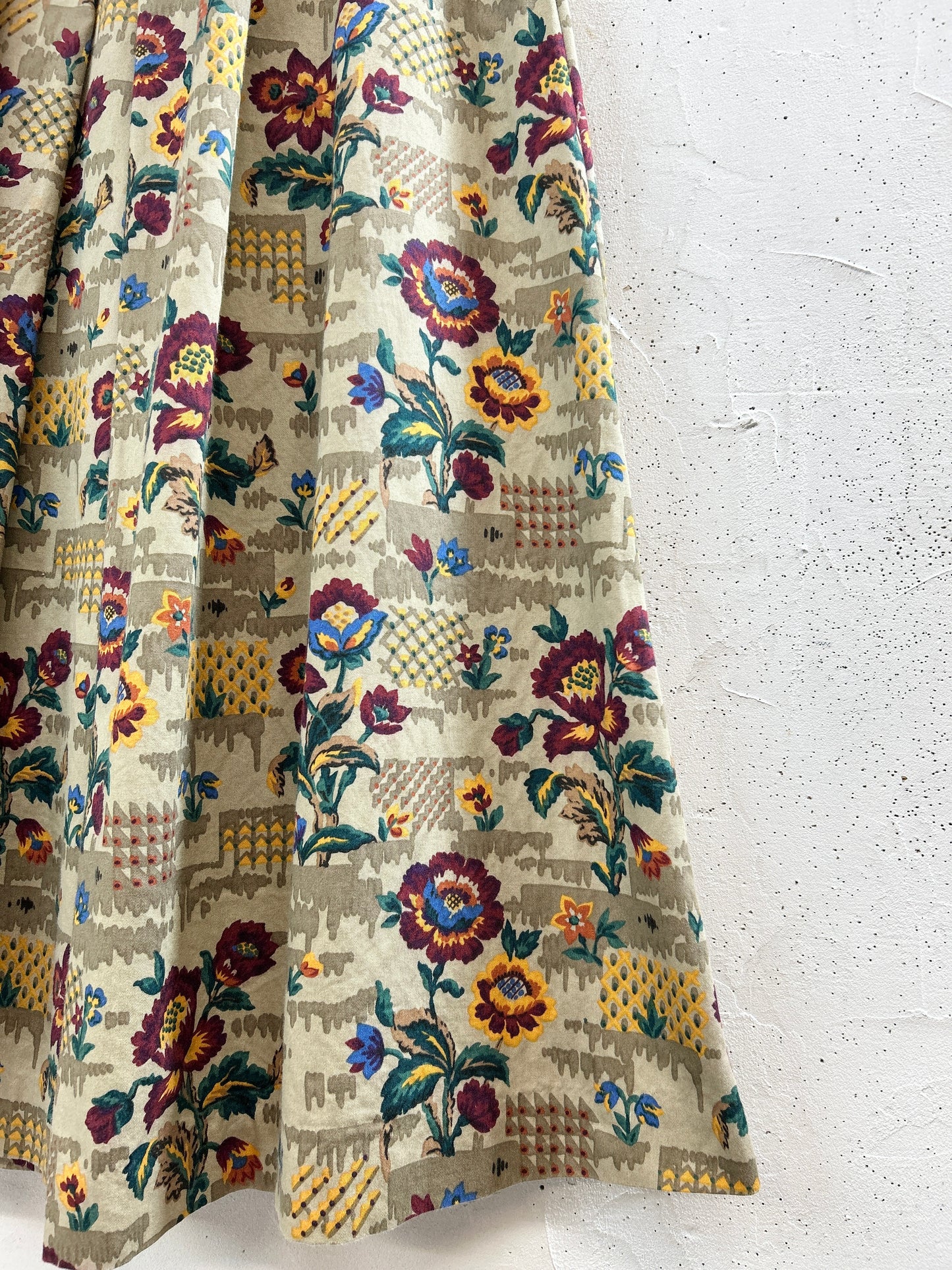 Vintage Skirt [F32780]