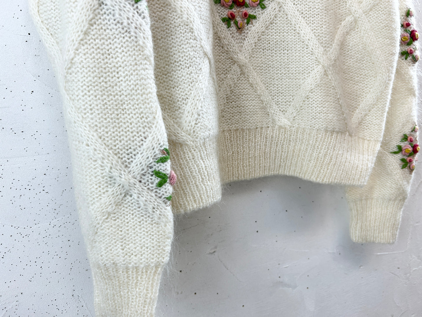 Vintage Knit Sweater [J30541]