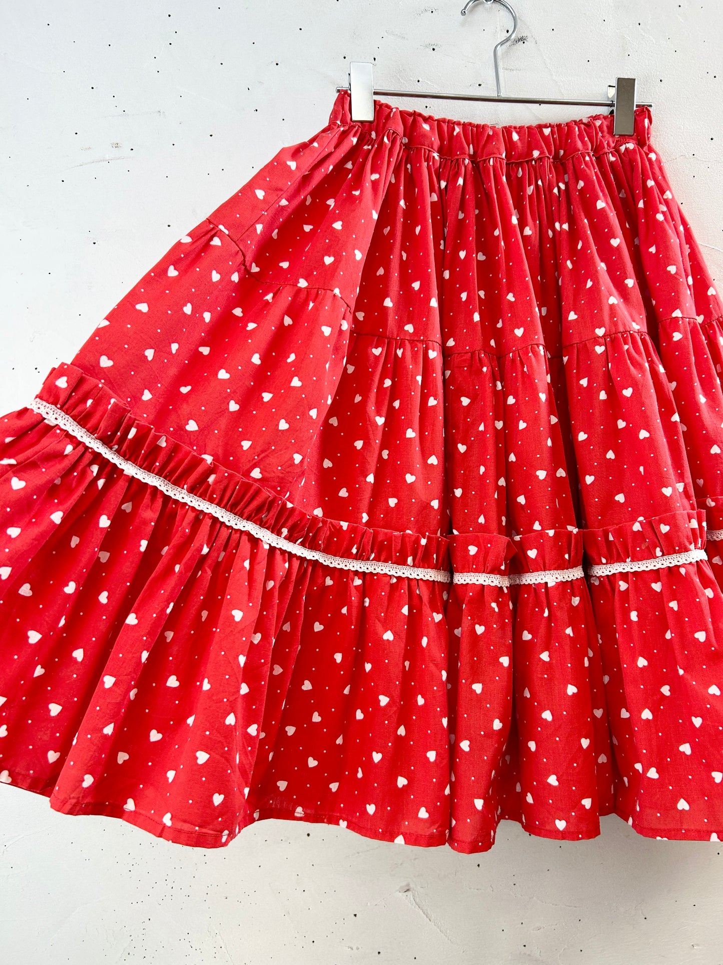 Vintage Tiered Skirt Heart [H30771]