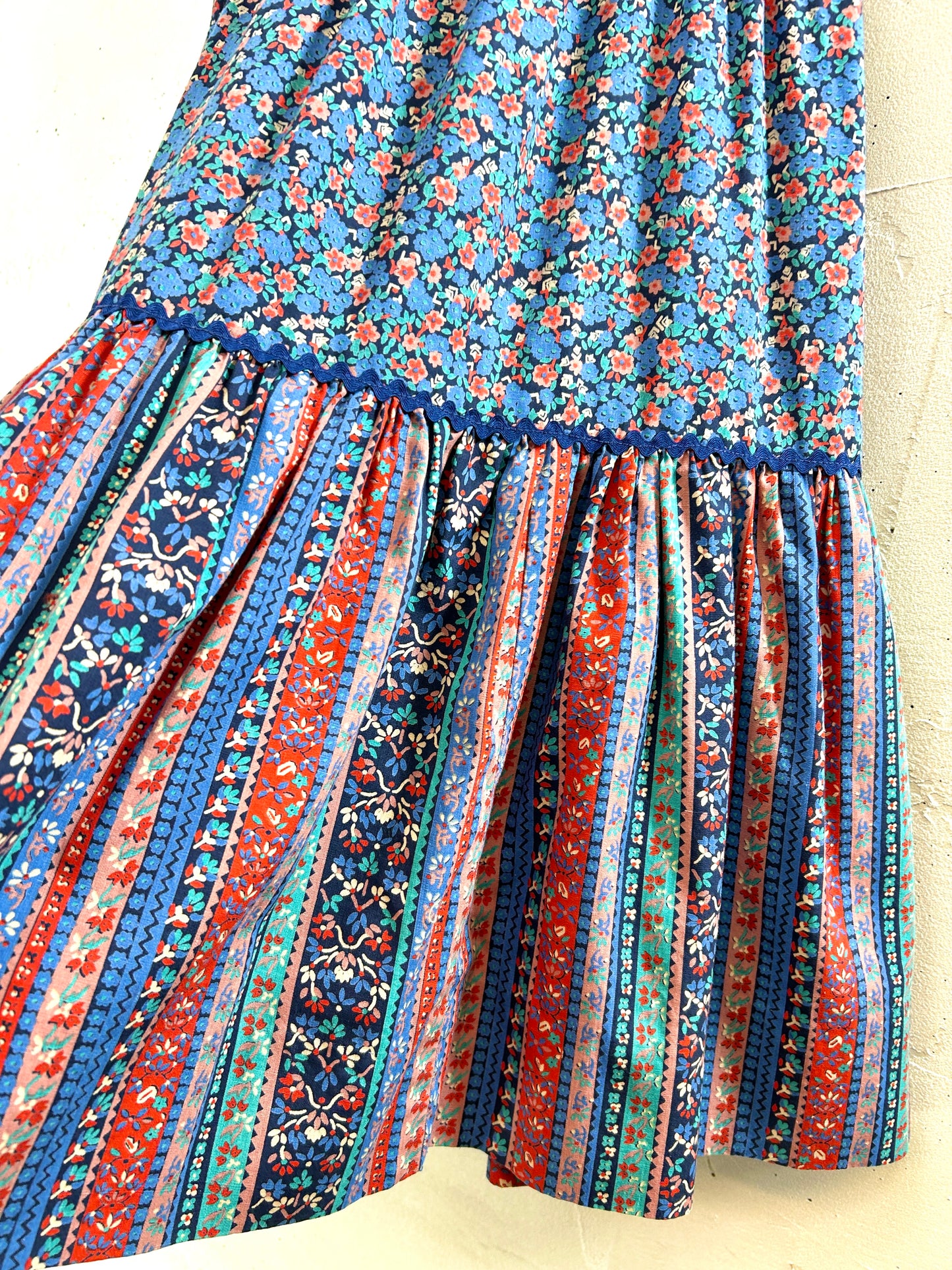 '70s Vintage flower Skirt [J30525]