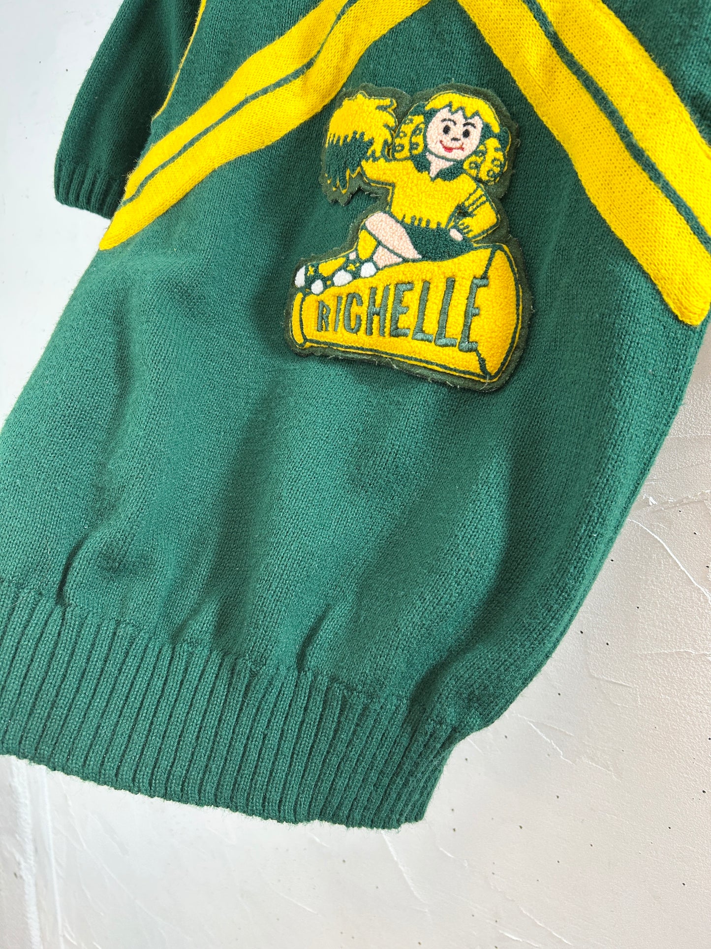 Vintage Knit Sweater [J30630]