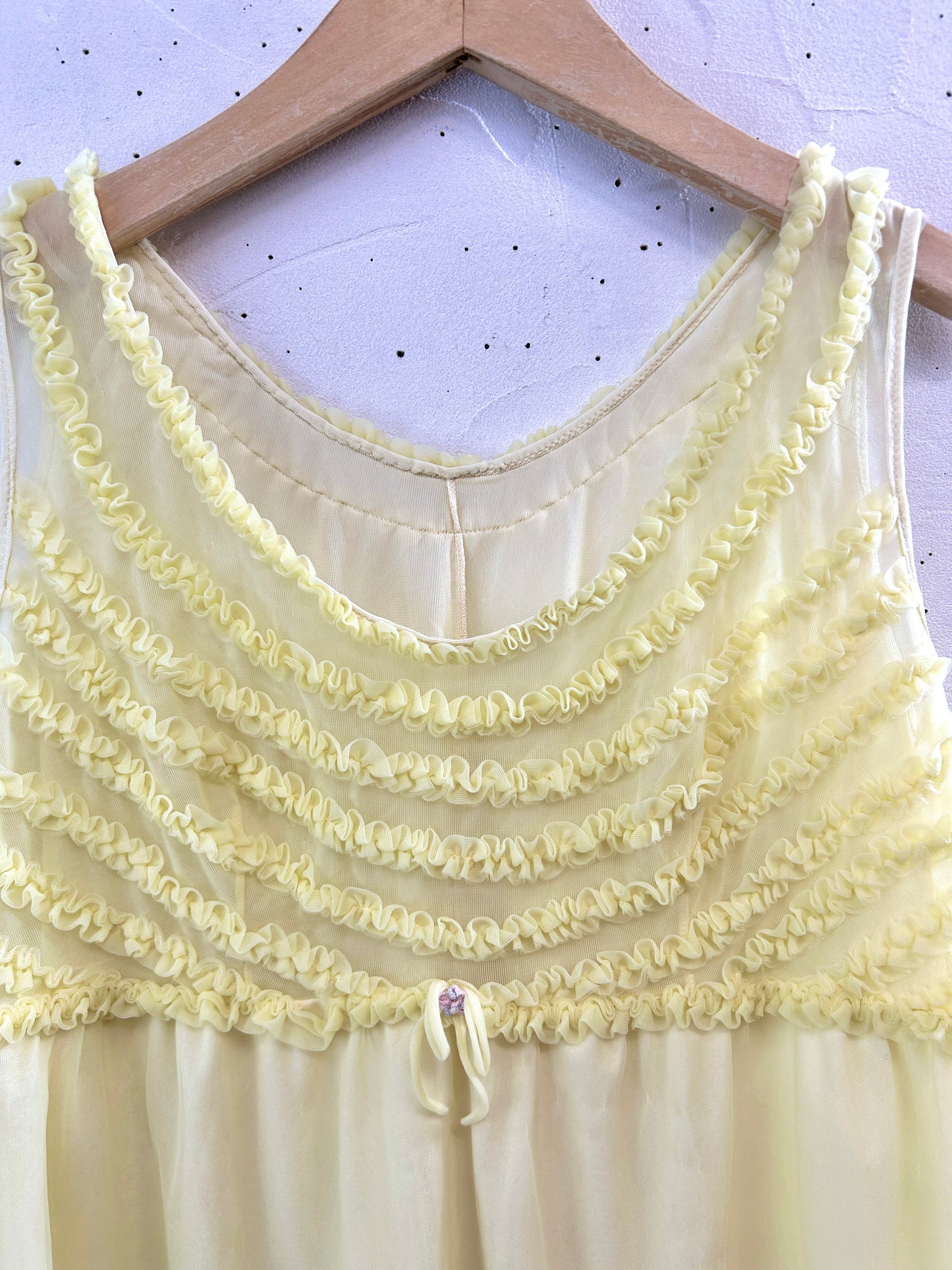 Vintage Lingerie Tops [B31552]