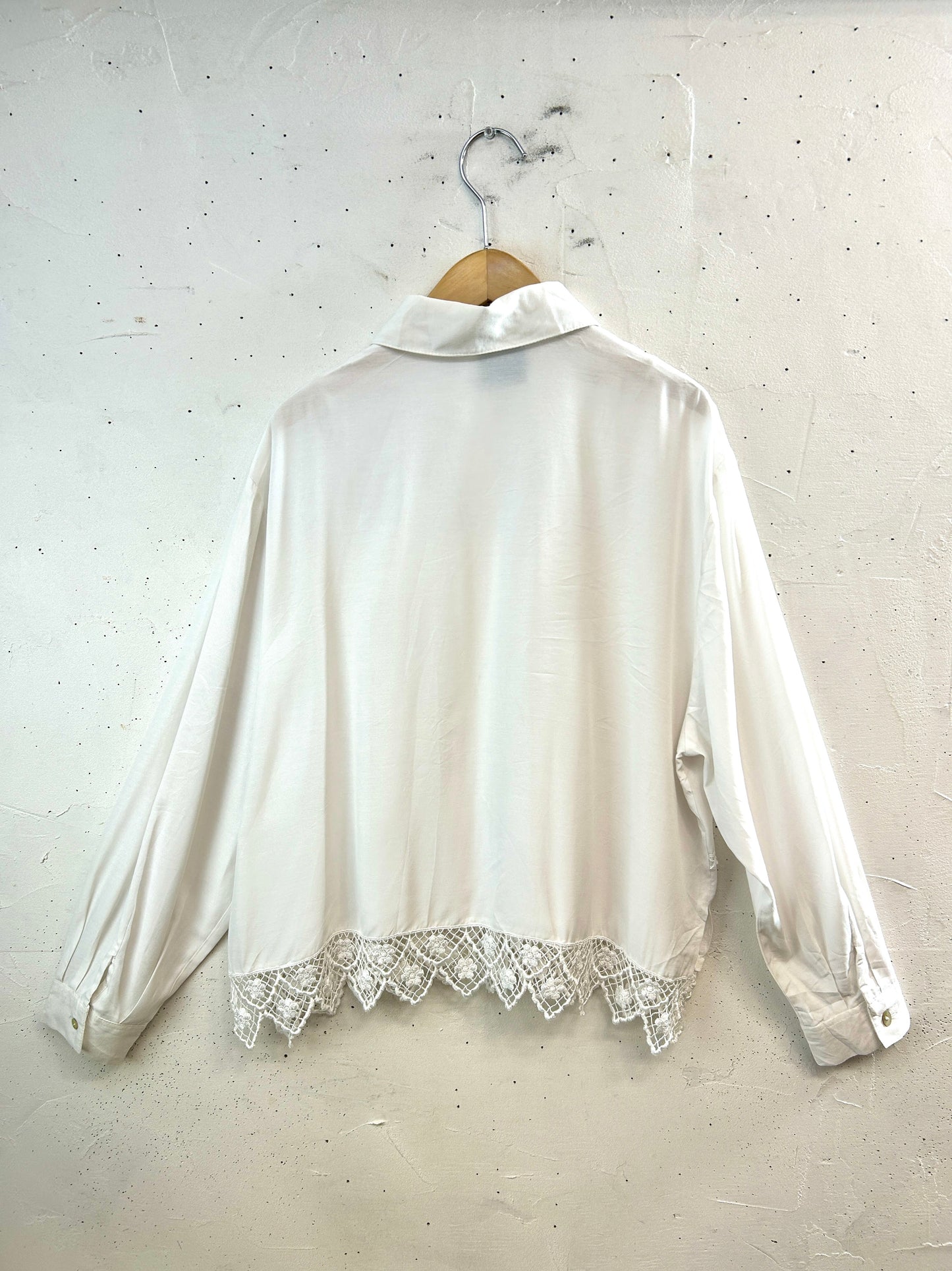 Vintage White Shirt  [L31023]