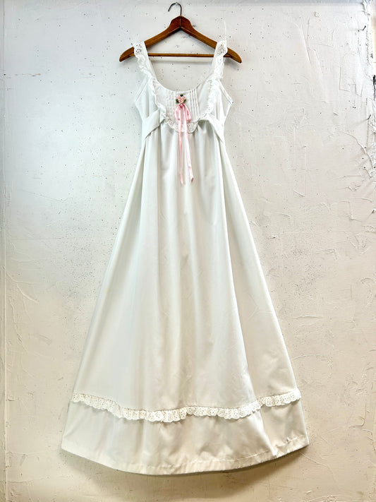Vintage White Dress [D32141]