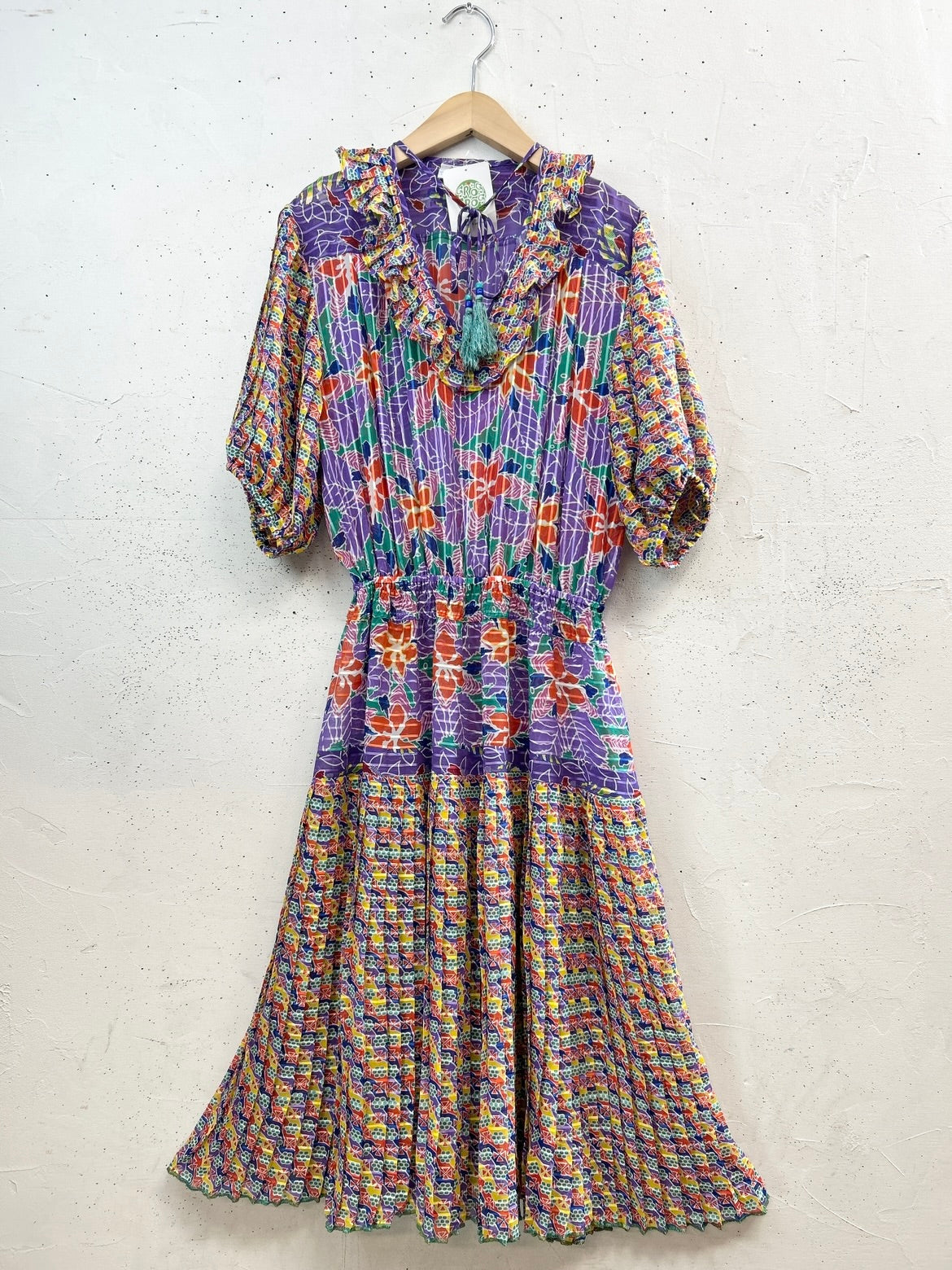 ’80s Vintage Ruffle Dress 〜 Mosaic〜 [D32042]