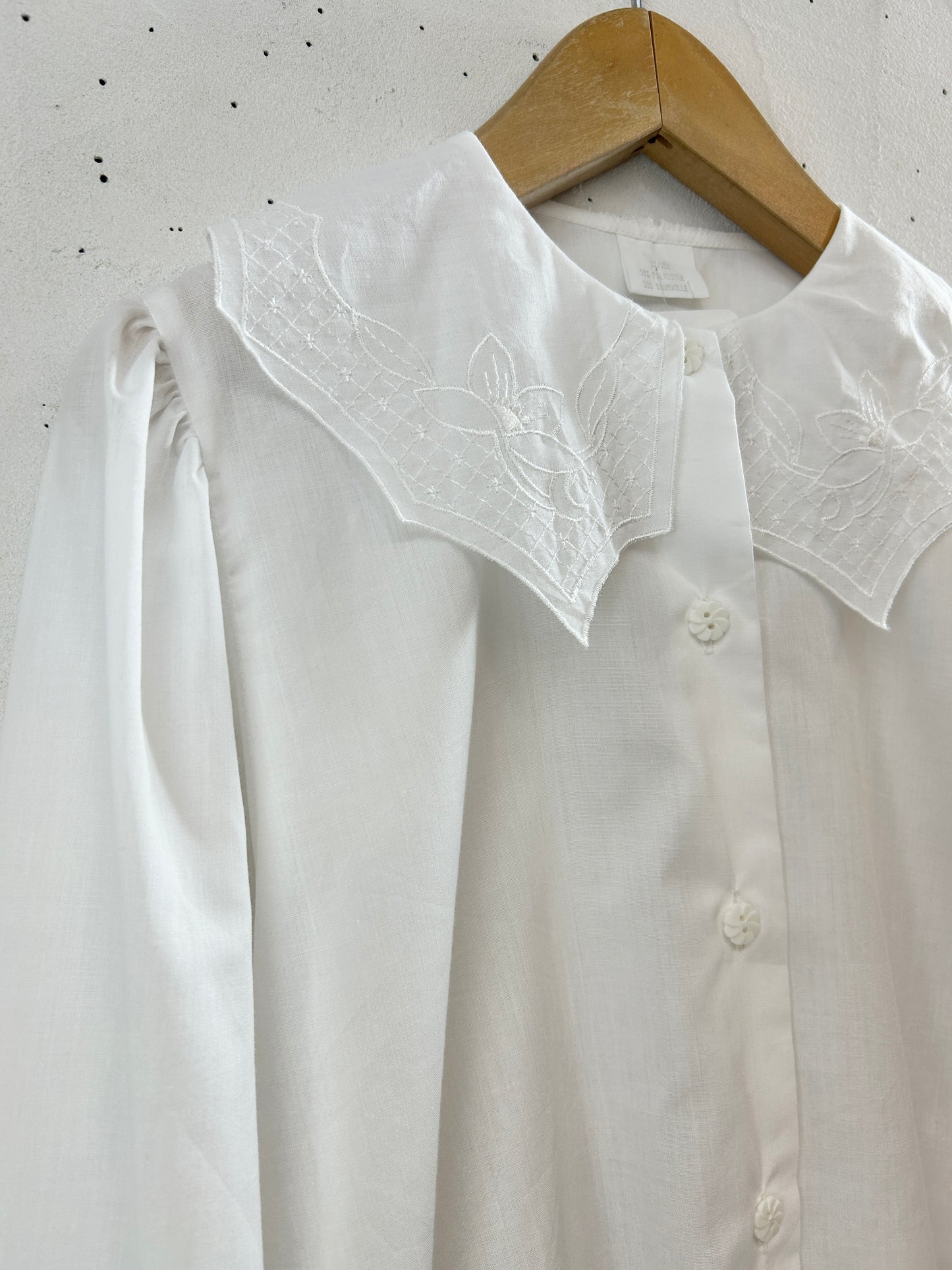 Vintage White Blouse [H30785]