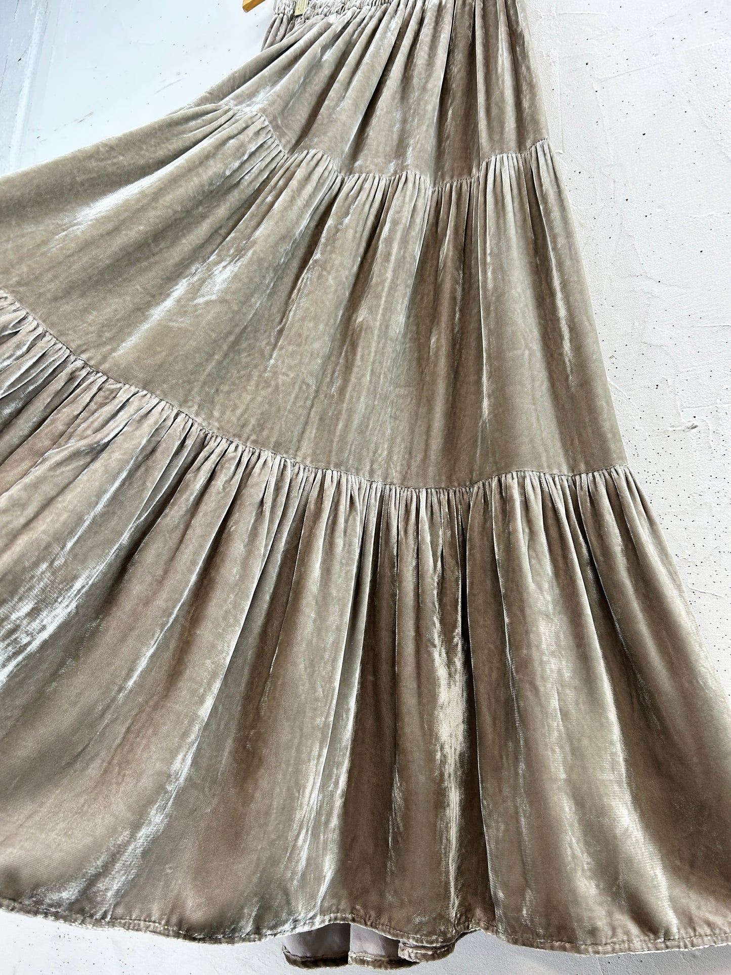 Vintage Tired Skirt MADE IN USA [A31389]