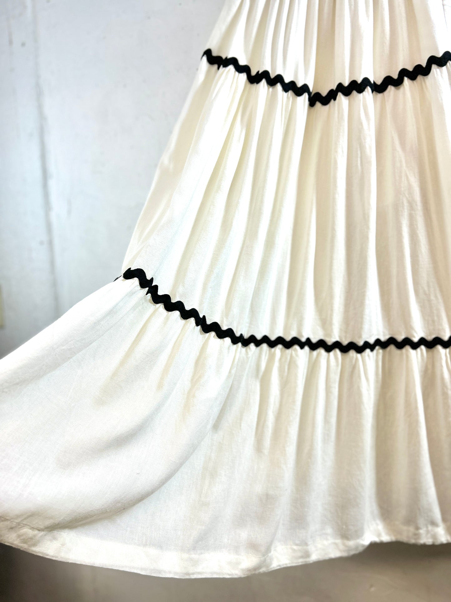 Vintage White Skirt [K30912]