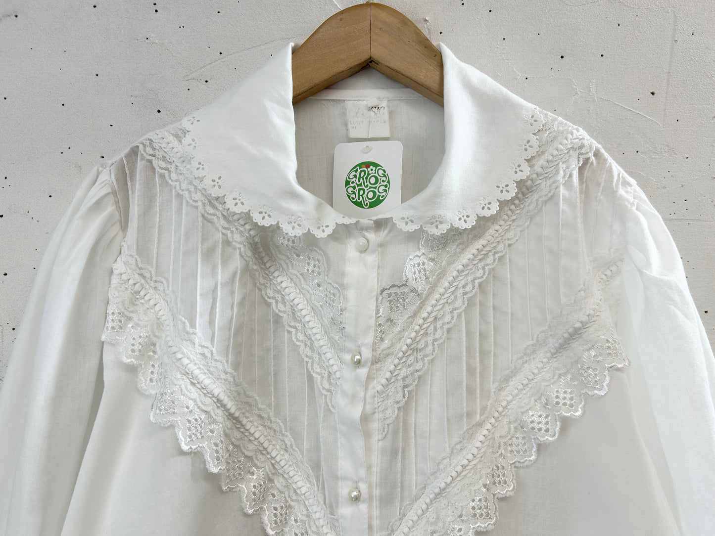 Vintage White Blouse [C31819]