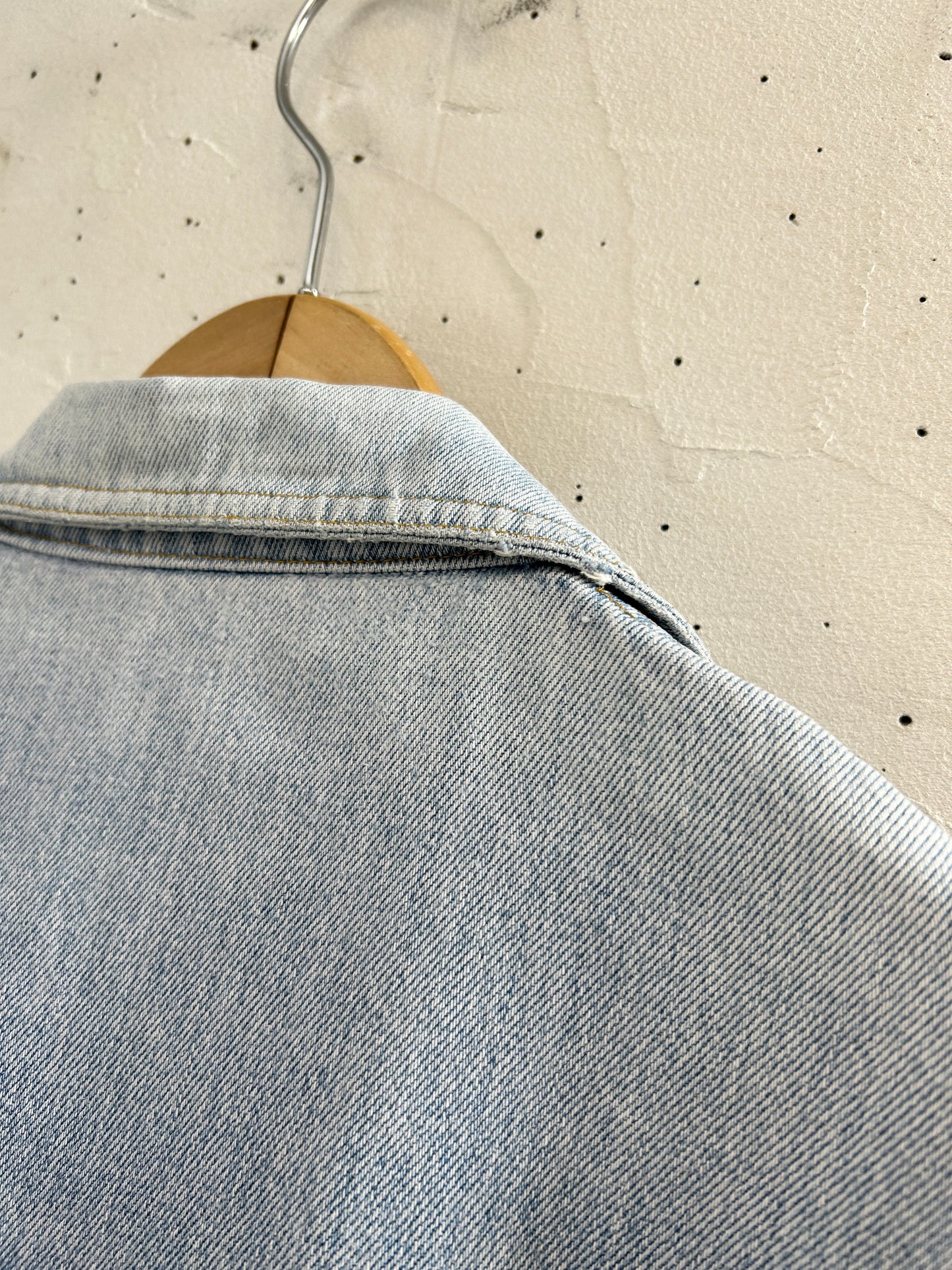 Vintage Denim Jacket [E32499]