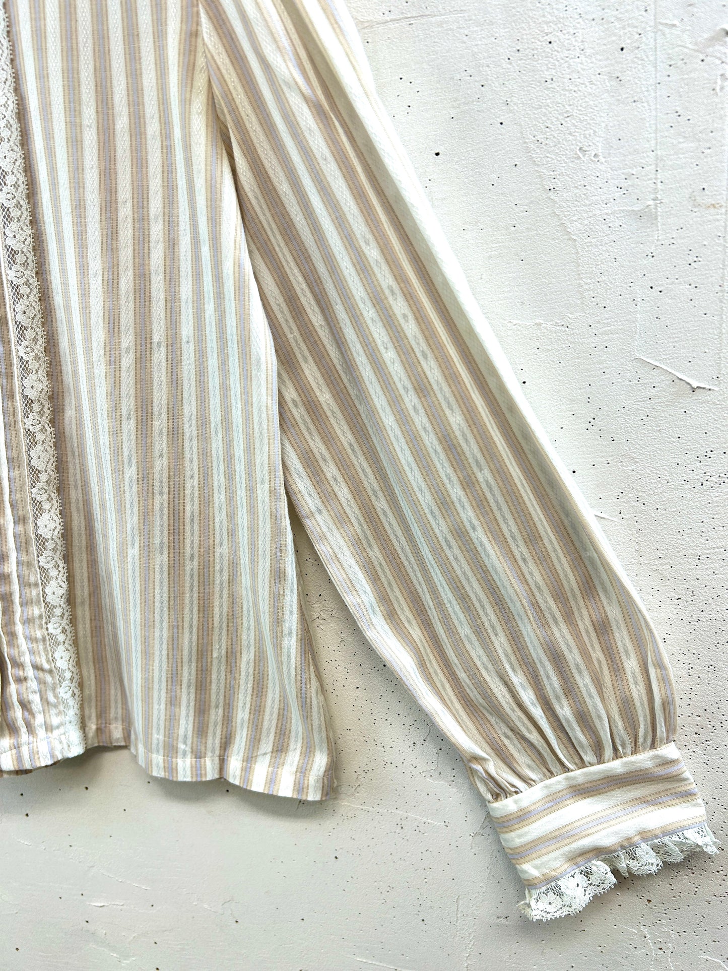 Vintage Stripe Shirt [B31582]
