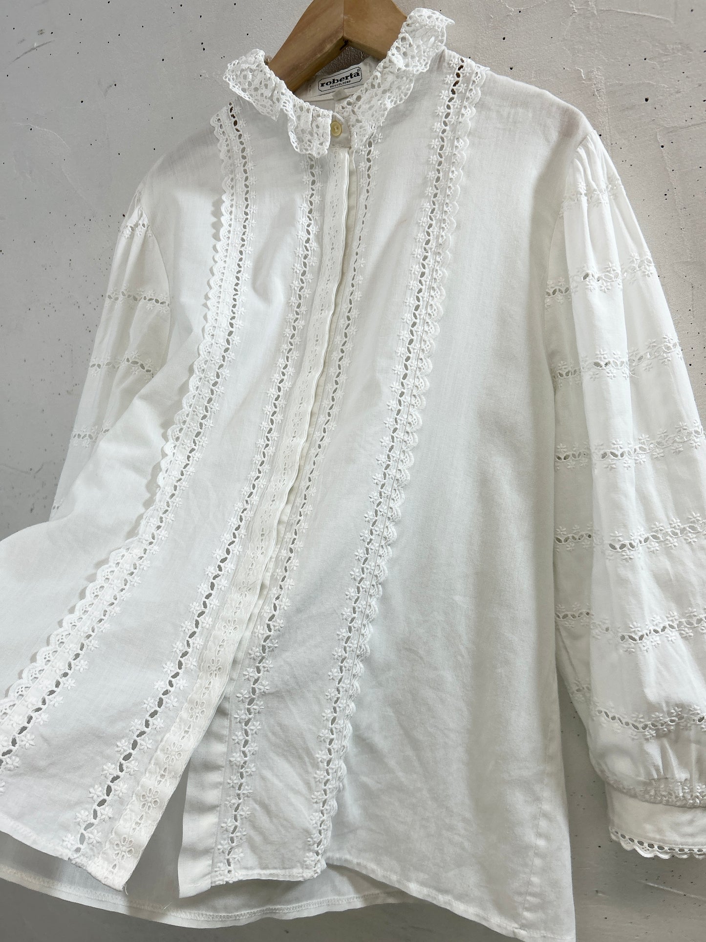 Vintage White Blouse [C31822]