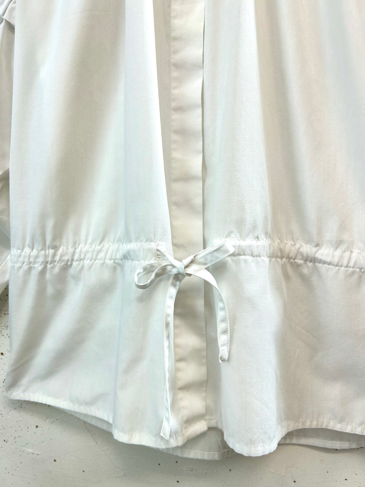 Vintage White Blouse [C31830]