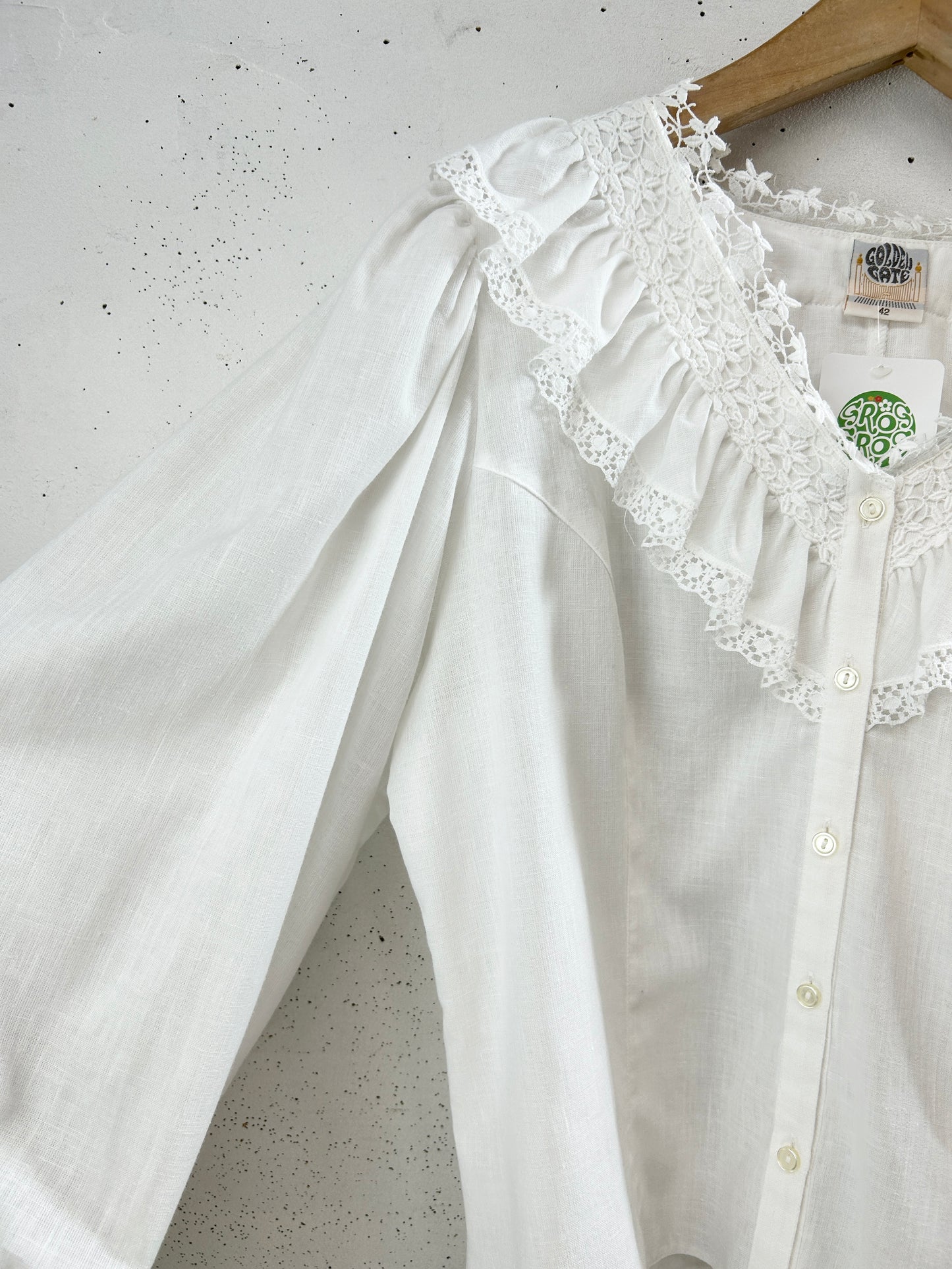 Vintage White Blouse [G32994]