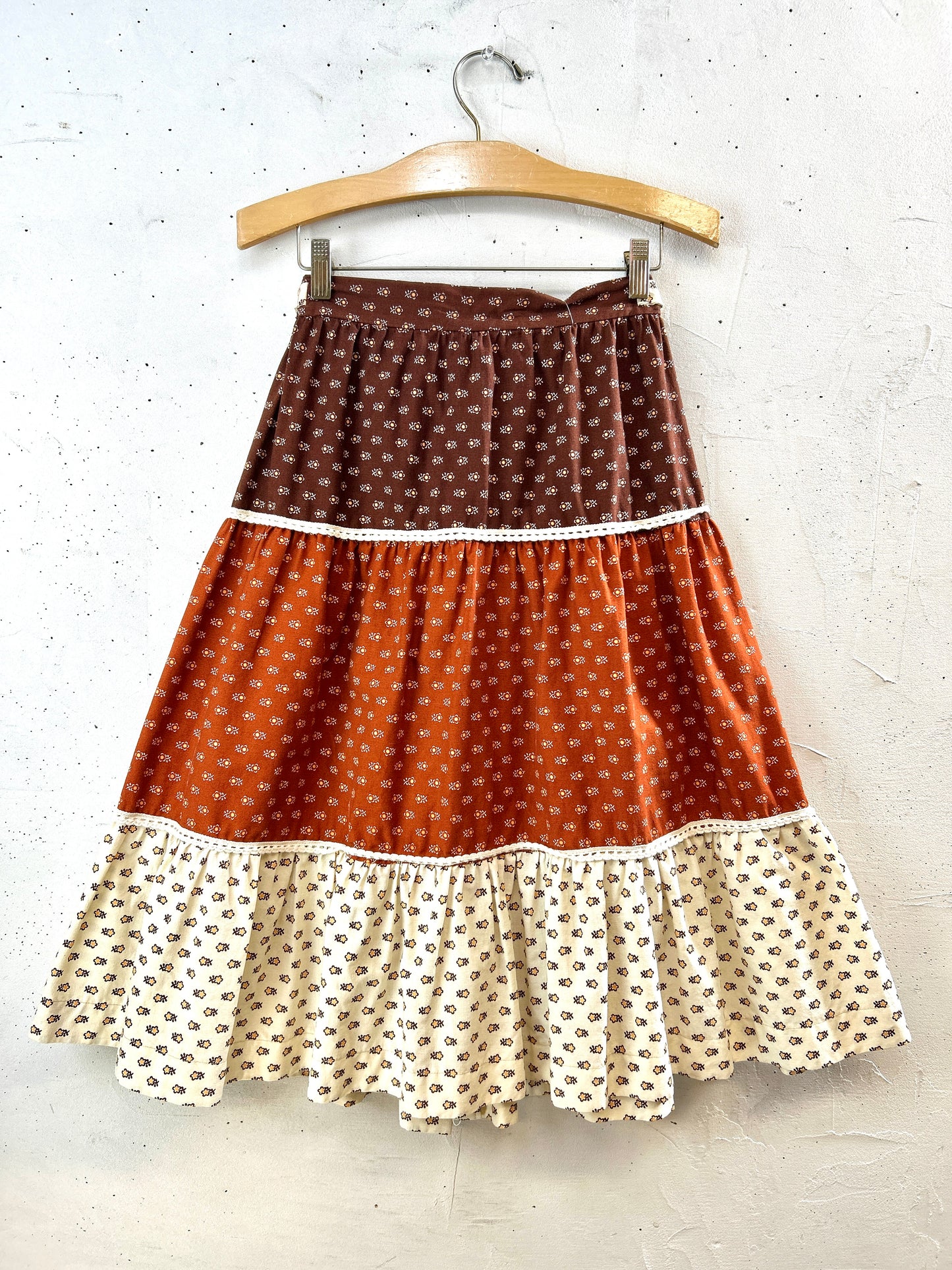 '70s Vintage Tiered Skirt [H30940]