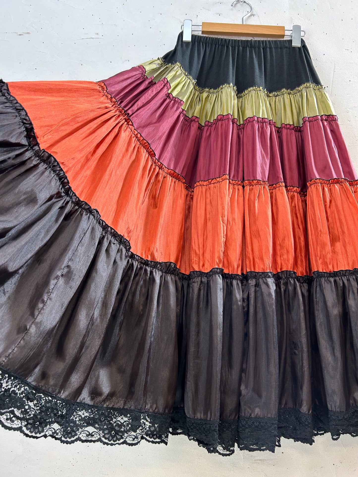 Vintage Tired Skirt [J30382]
