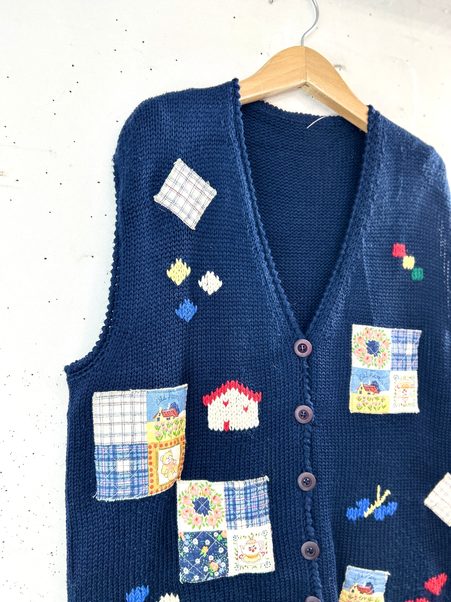 Vintage Knit Vest [B31554]